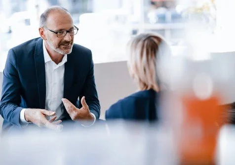 Rådgivningsmøte mellom kunde og konsulent – behovskartlegging for Shopware B2B e-handel