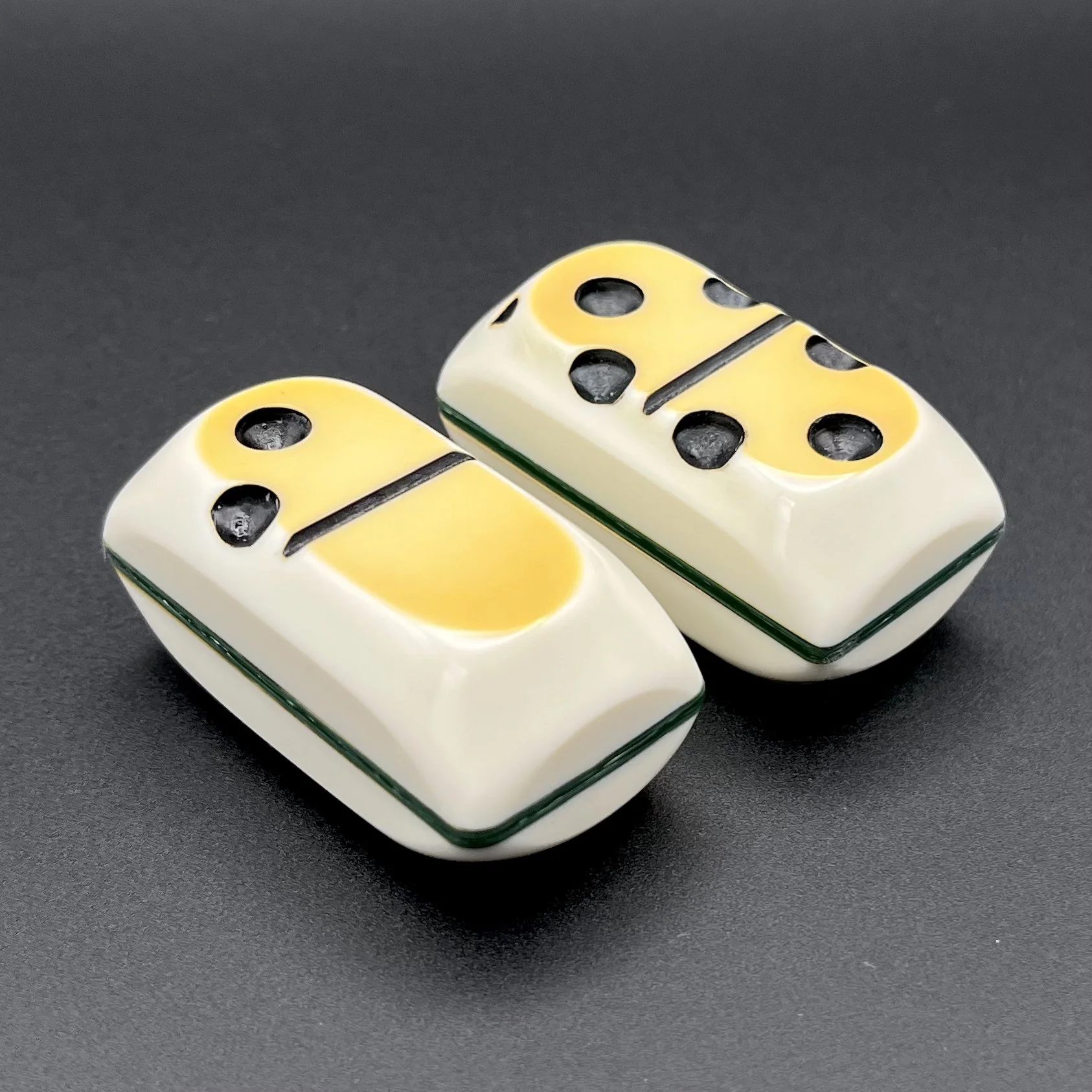 Domino_013.jpg