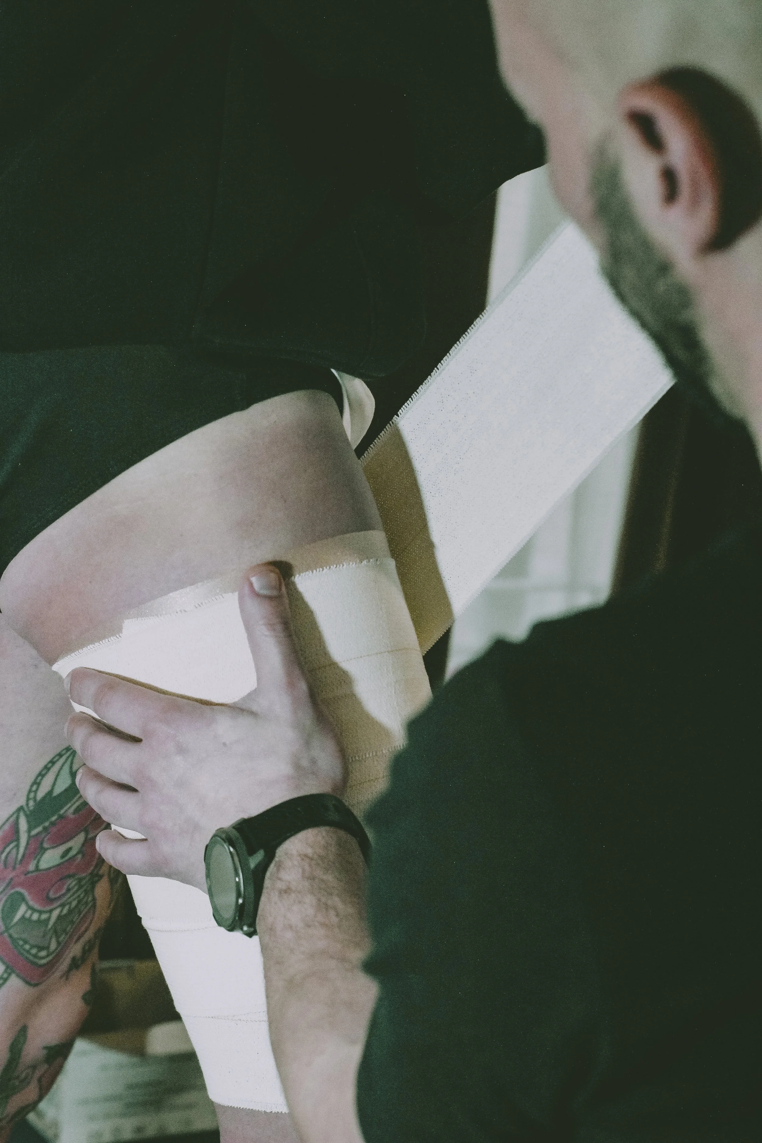 Dott Emilio Giordano massofisioterapista osteopata rialbilitazione patologie osteo articolari rieducazione muscolare terapia strumentale tecar onde d'urto elettrostimolazione