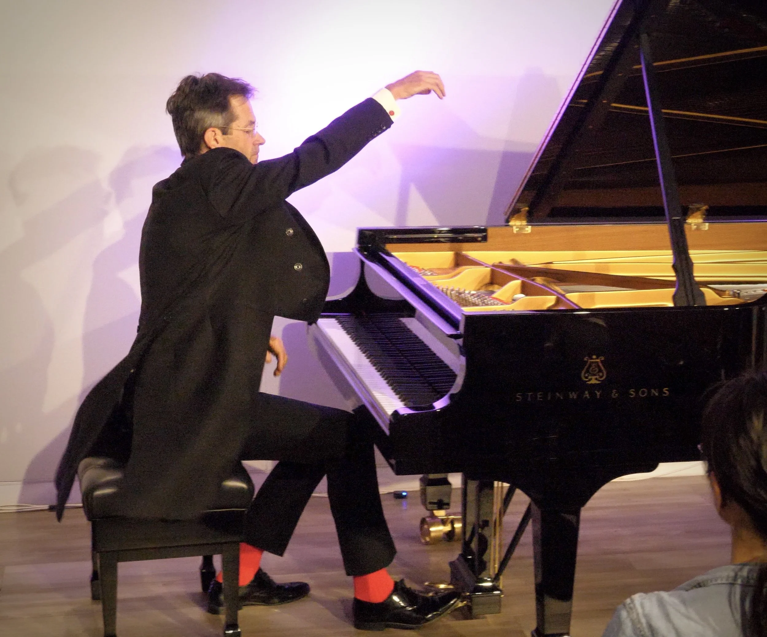 STEINWAY hand lift 2.jpg