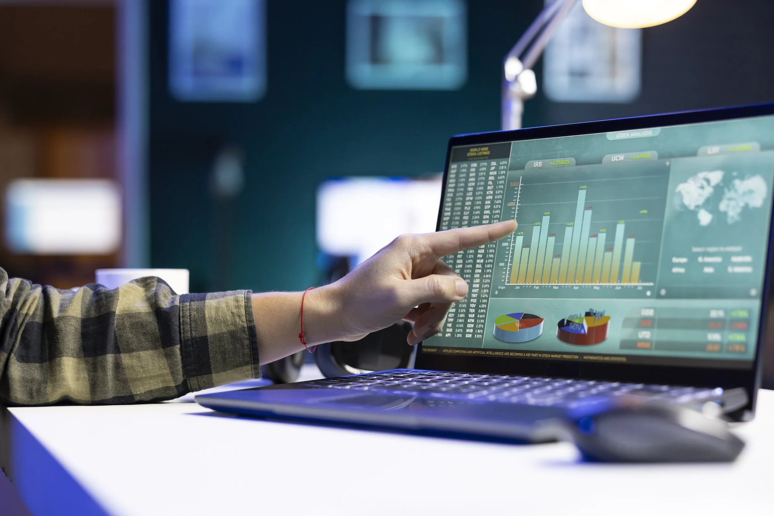 Using Local SEO Analytics to Prioritize Website and Listing Updates