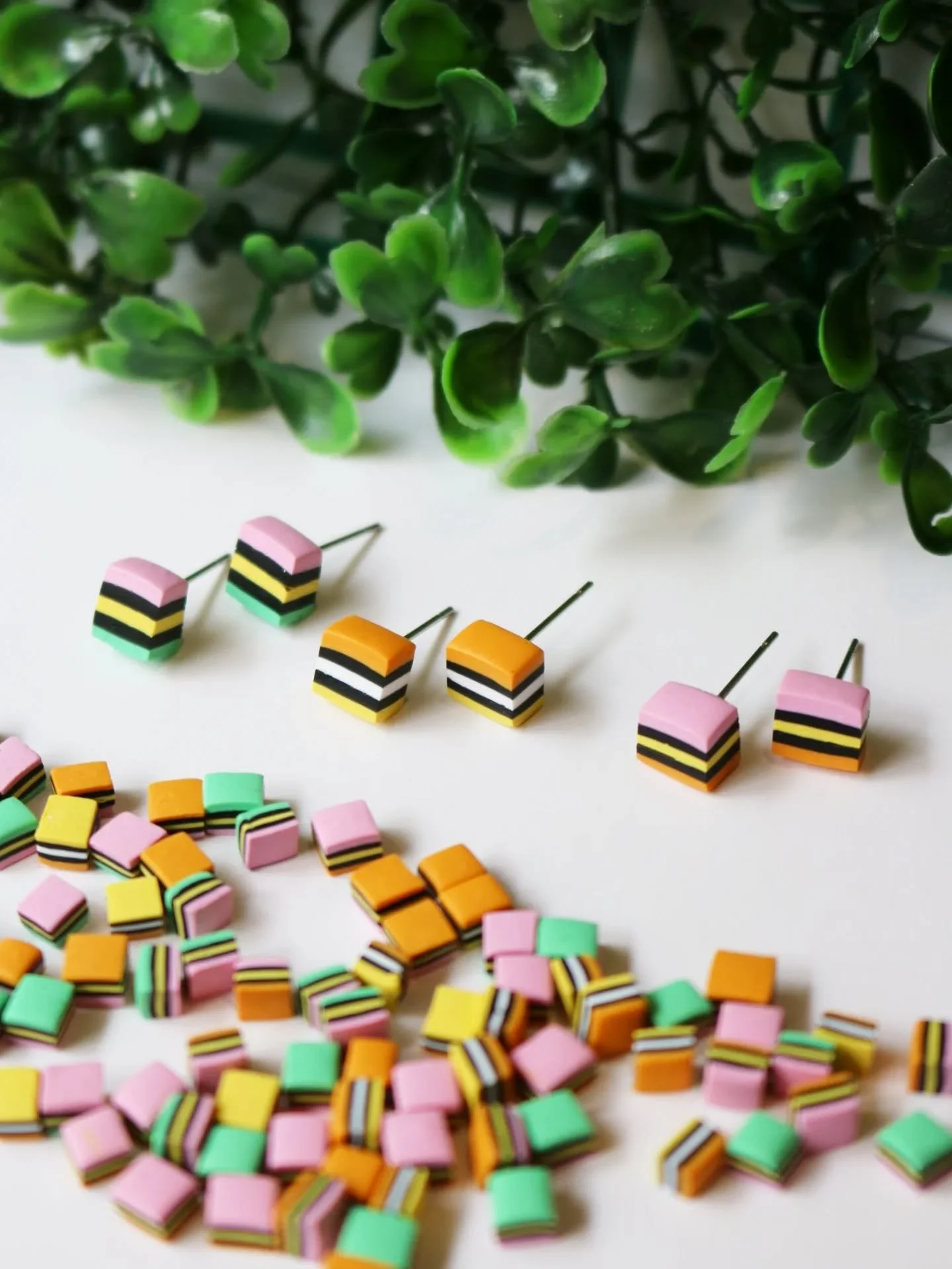 A moment on the feed for the little lollies that people seem to either love or hate, very passionately 😂

Comment below, do you love or hate licorice allsorts? Personally, I love them and often have a bag of them stashed away to snack on at markets 