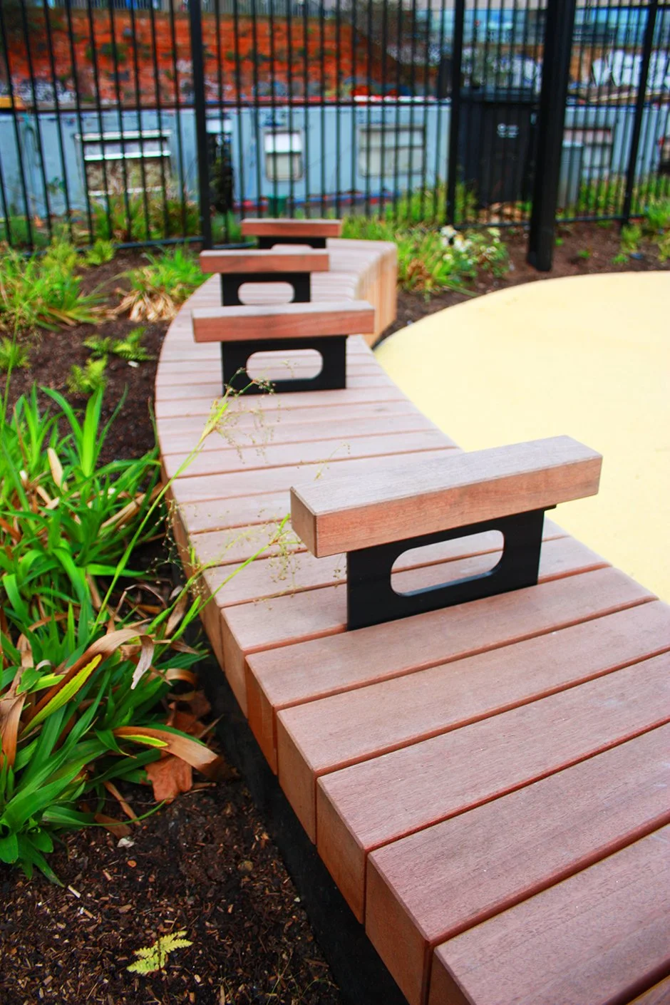 1118-SOC-CAMLEY STREET-BESPOKE-CURVED BENCH-A-014 EDITED.jpg