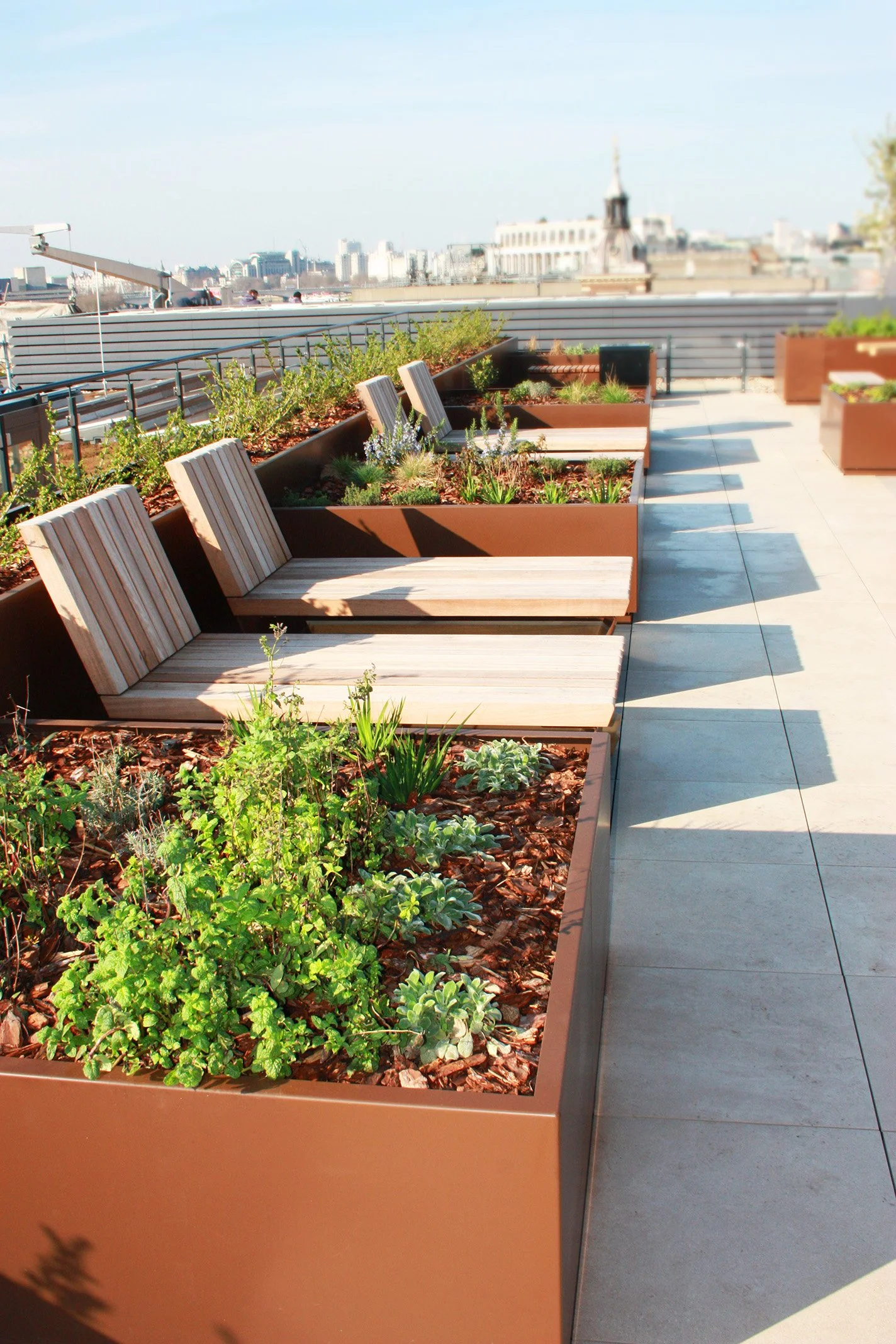 1021-SOC-99 QUEEN VICTORIA STREET-OBLIQ-LOUNGER-A-022 EDITED.jpg