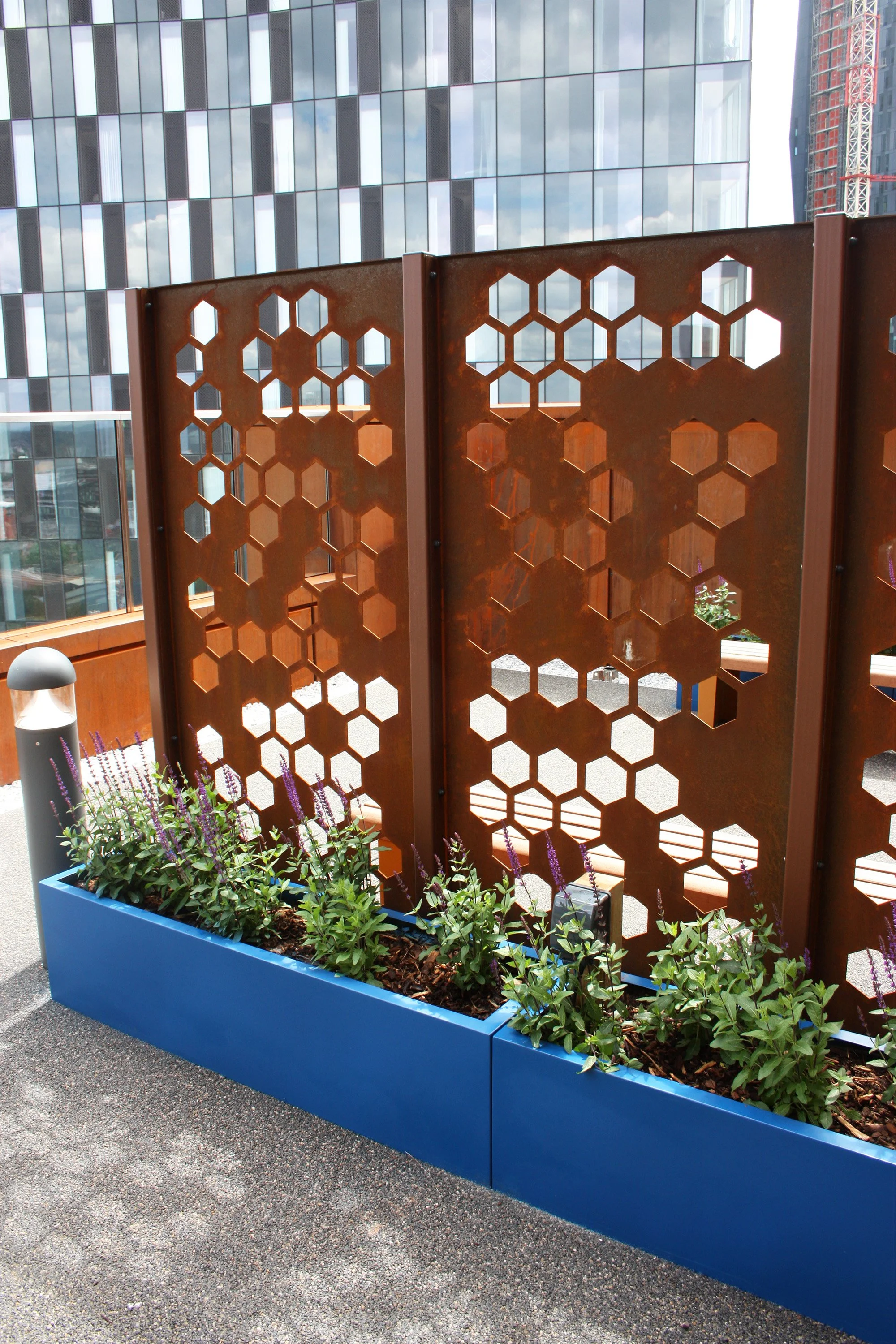 1200-SOC-FUSION-SCREENS-HONEYCOMB PRIVACY-A-015 EDITED.JPG.jpg