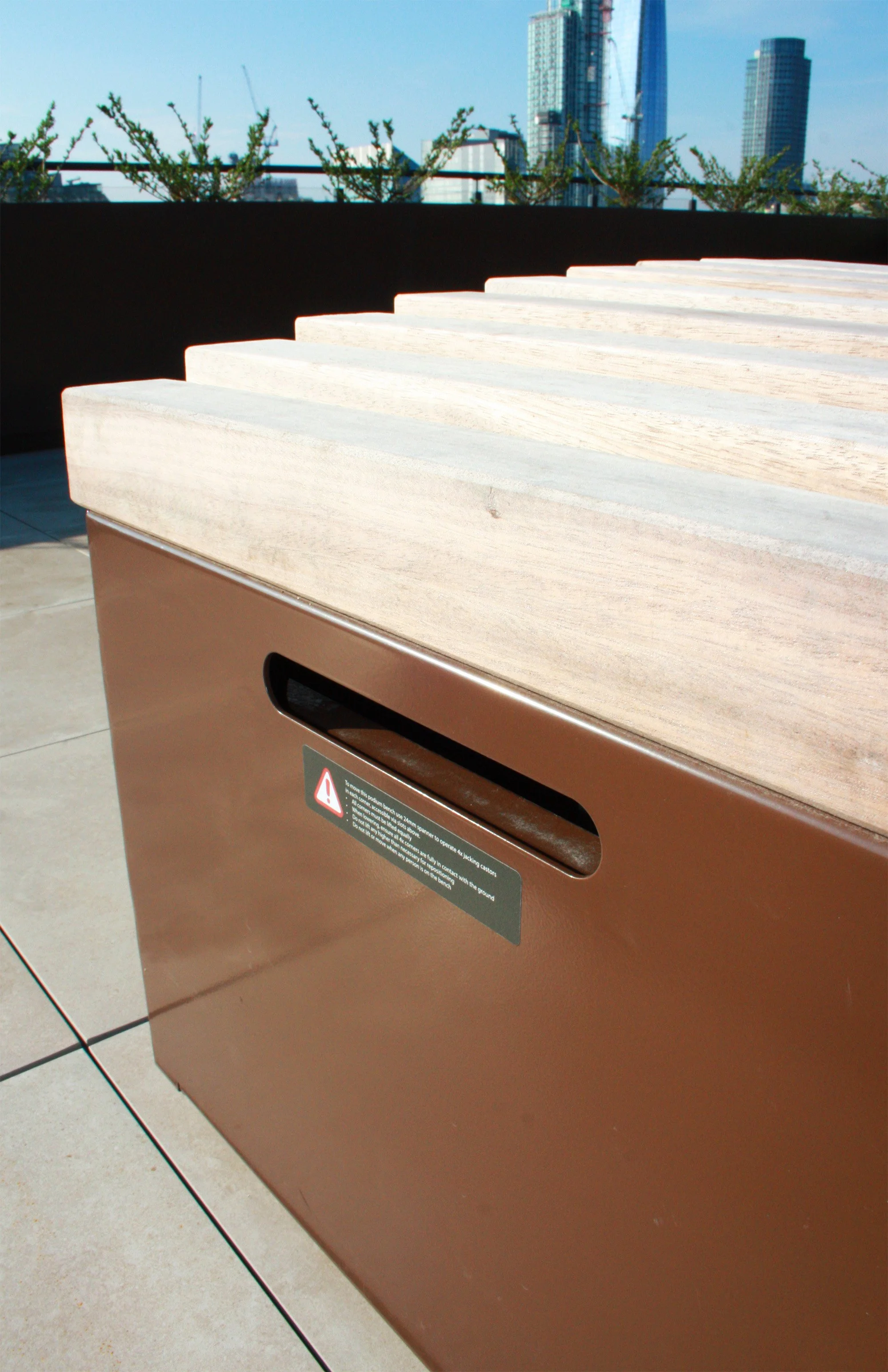 1021-SOC-99 QUEEN VICTORIA STREET-LULL-PODIUM-A-009 EDITED.jpg