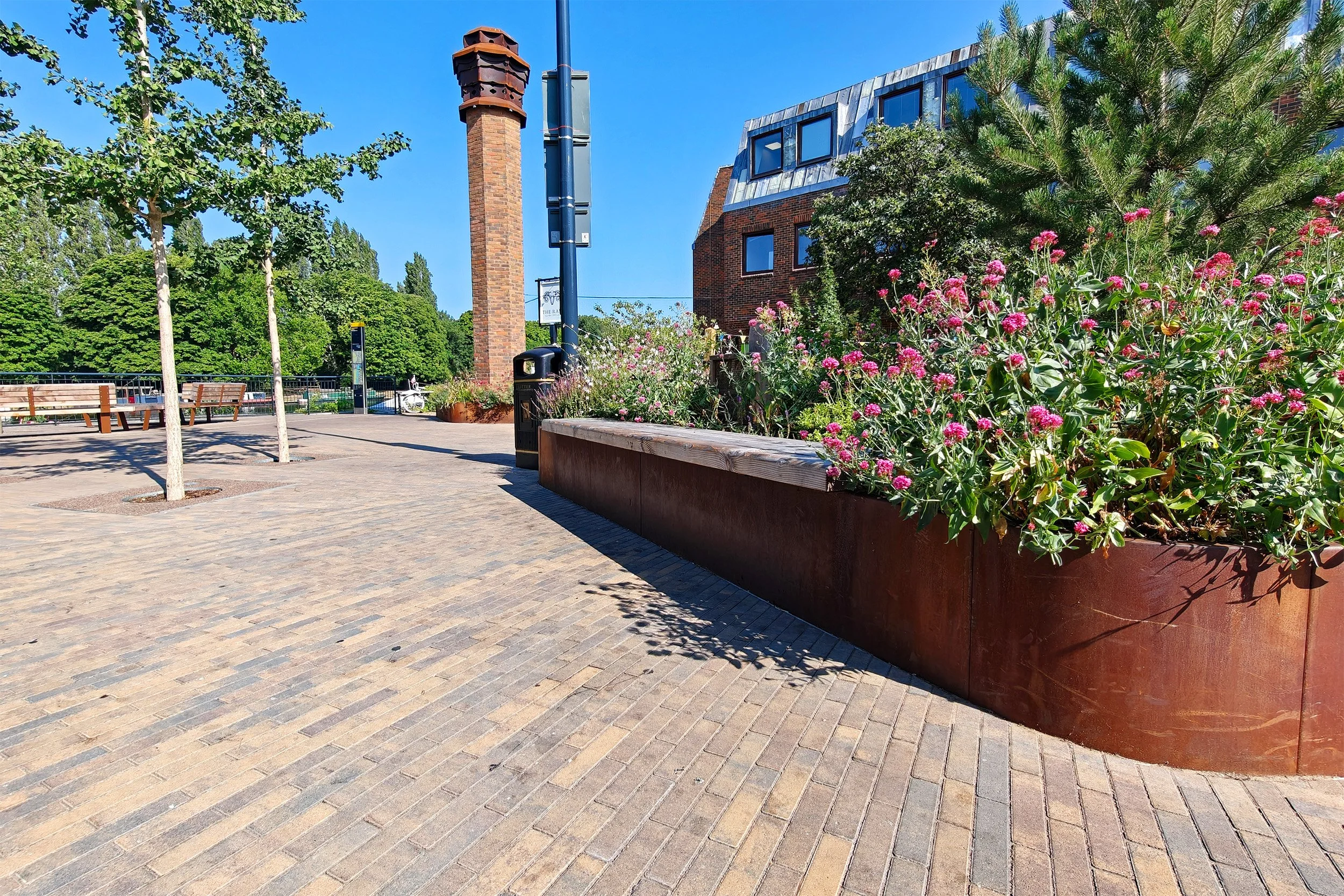 1060-SOC-EAGLE BREWERY-PLANTERS-PLANTAPNEL-A-100 EDITED.jpg