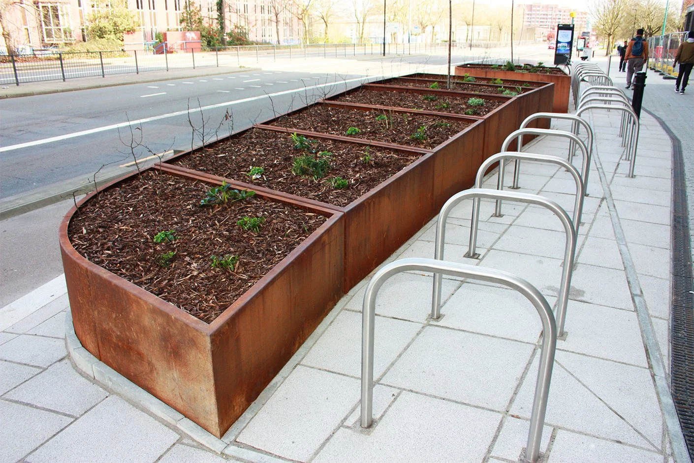 1109-SOC-PLUMSTEAD-PLANTER-PLANTABOX-A-046 EDITED.jpg