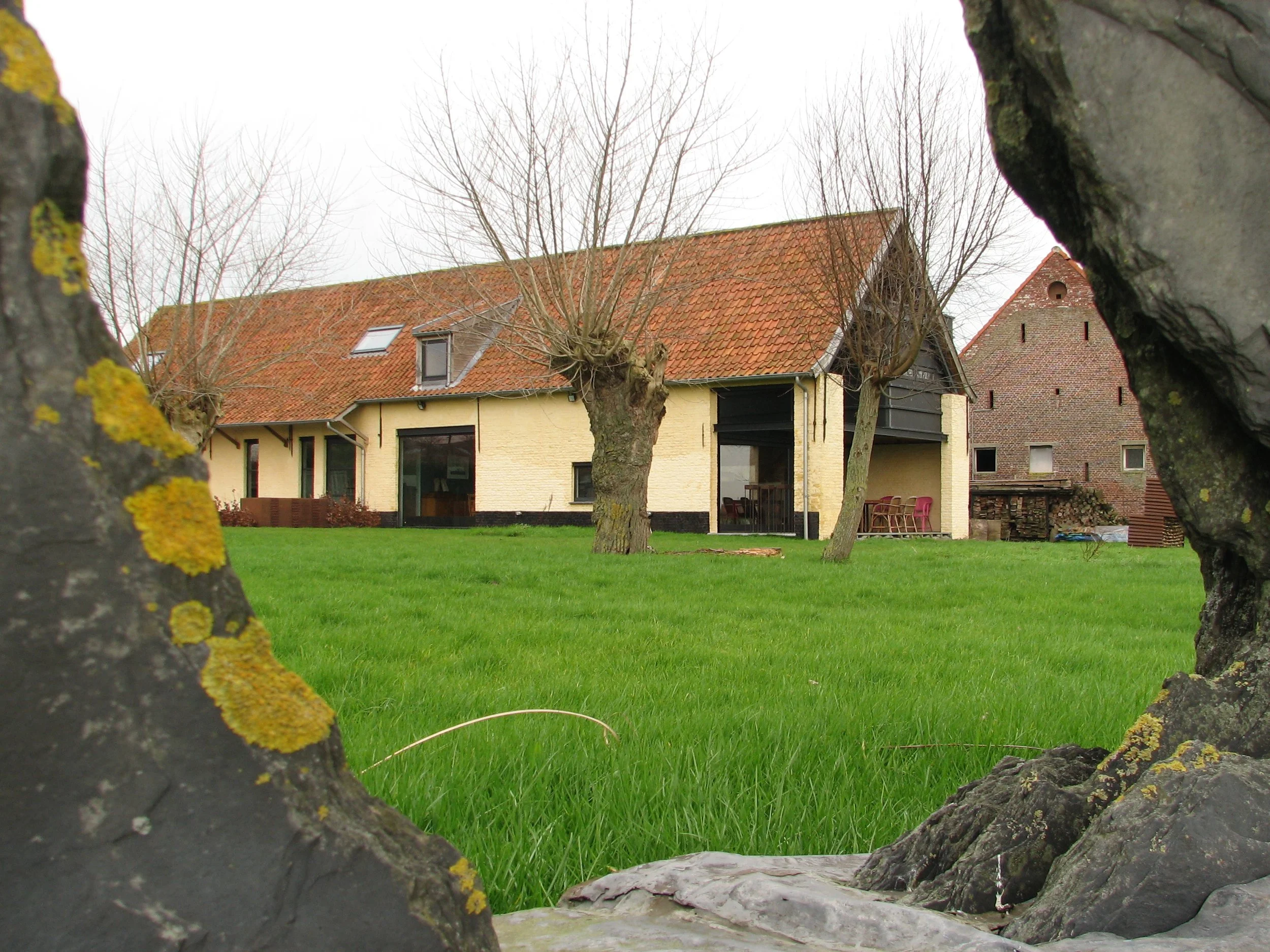 An image of the Cultural Center.