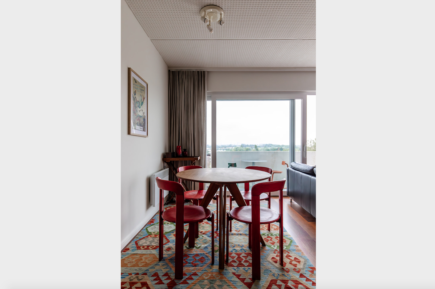 An image of the Cultural Center.