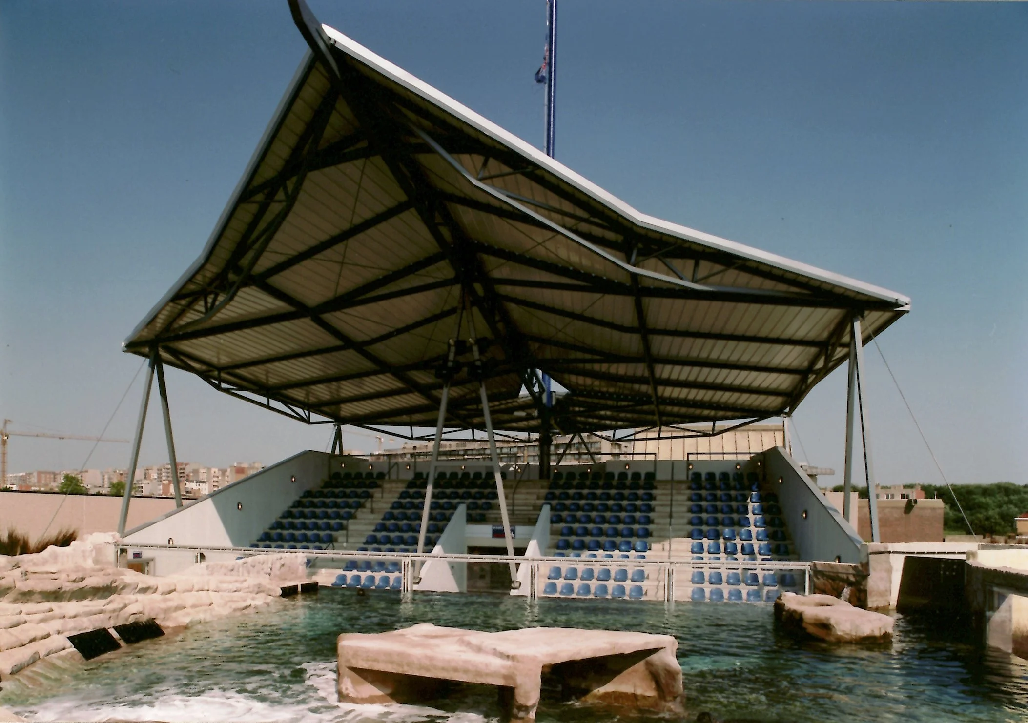 An image of the Cultural Center.