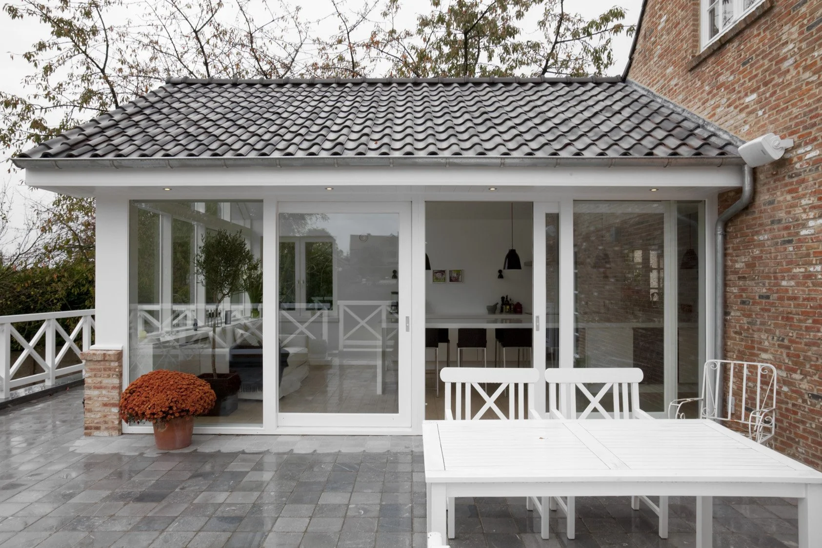 An image of the Cultural Center.