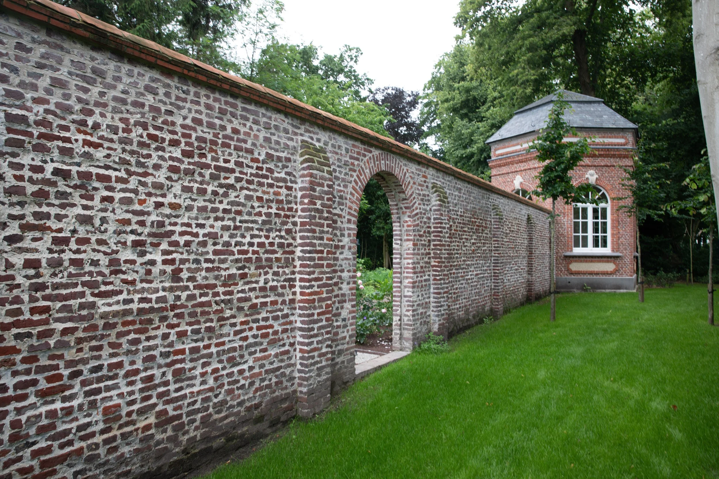 An image of the Cultural Center.