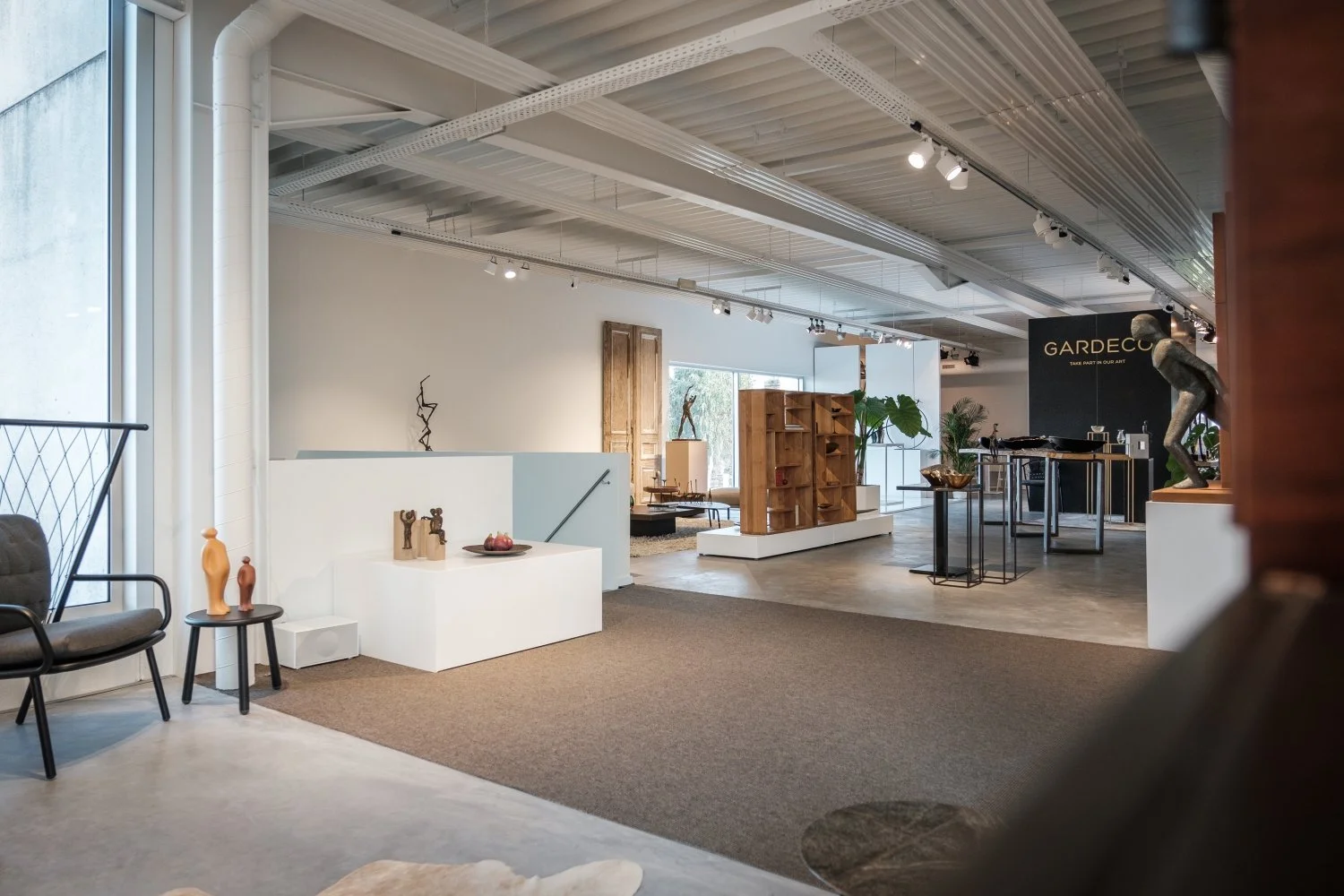 An image of the Cultural Center.