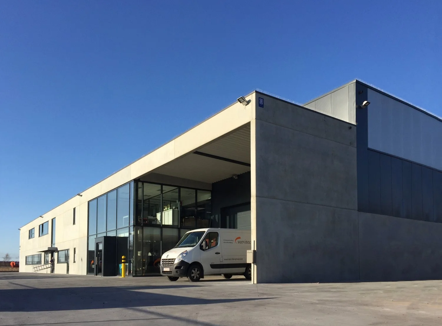 An image of the Cultural Center.