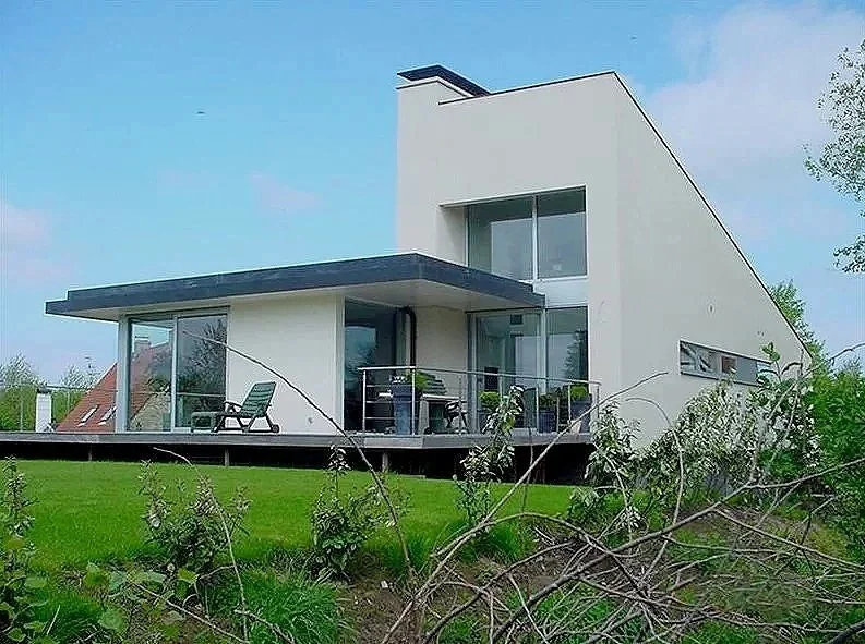 An image of the Cultural Center.