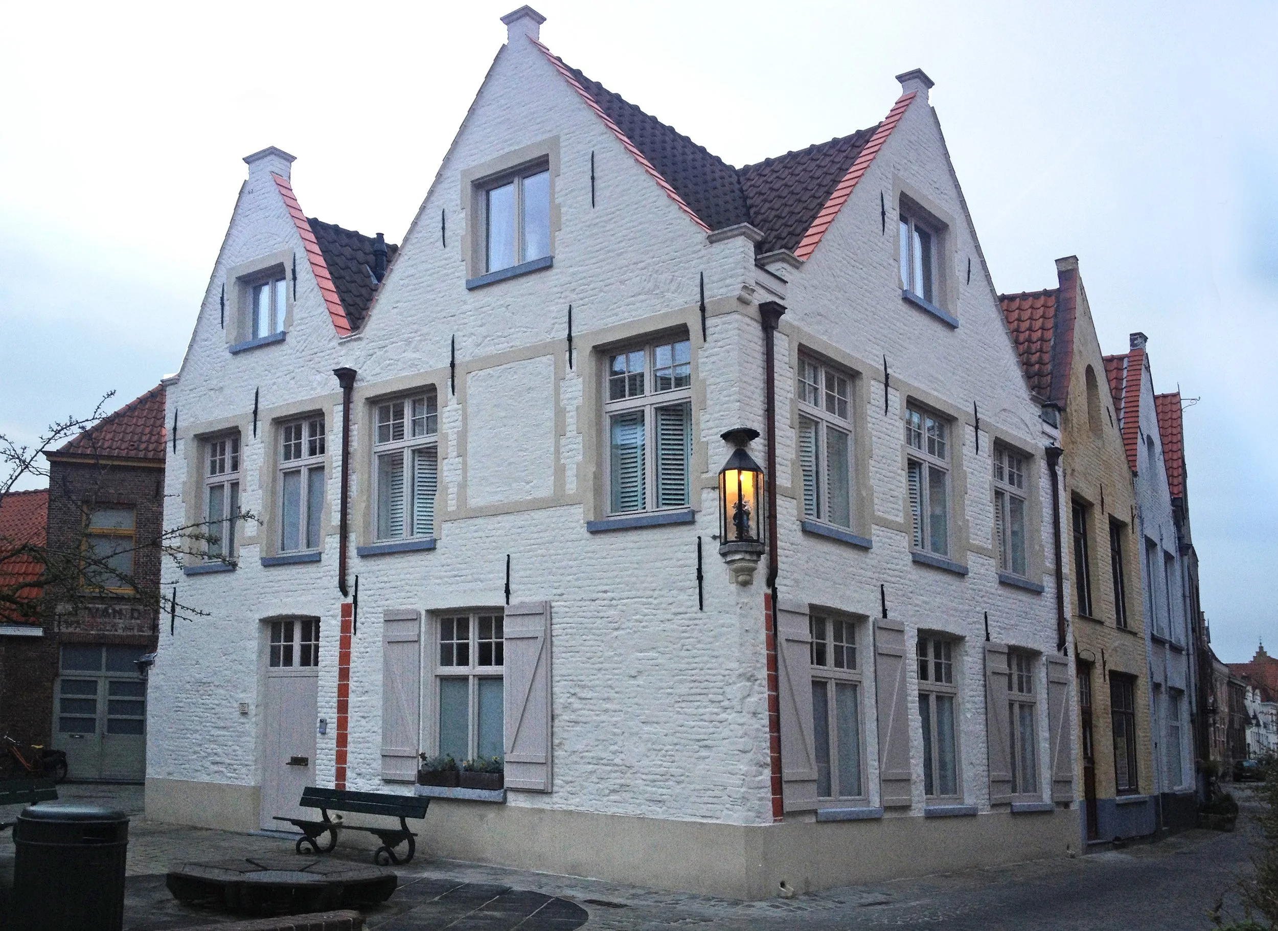 An image of the Cultural Center.