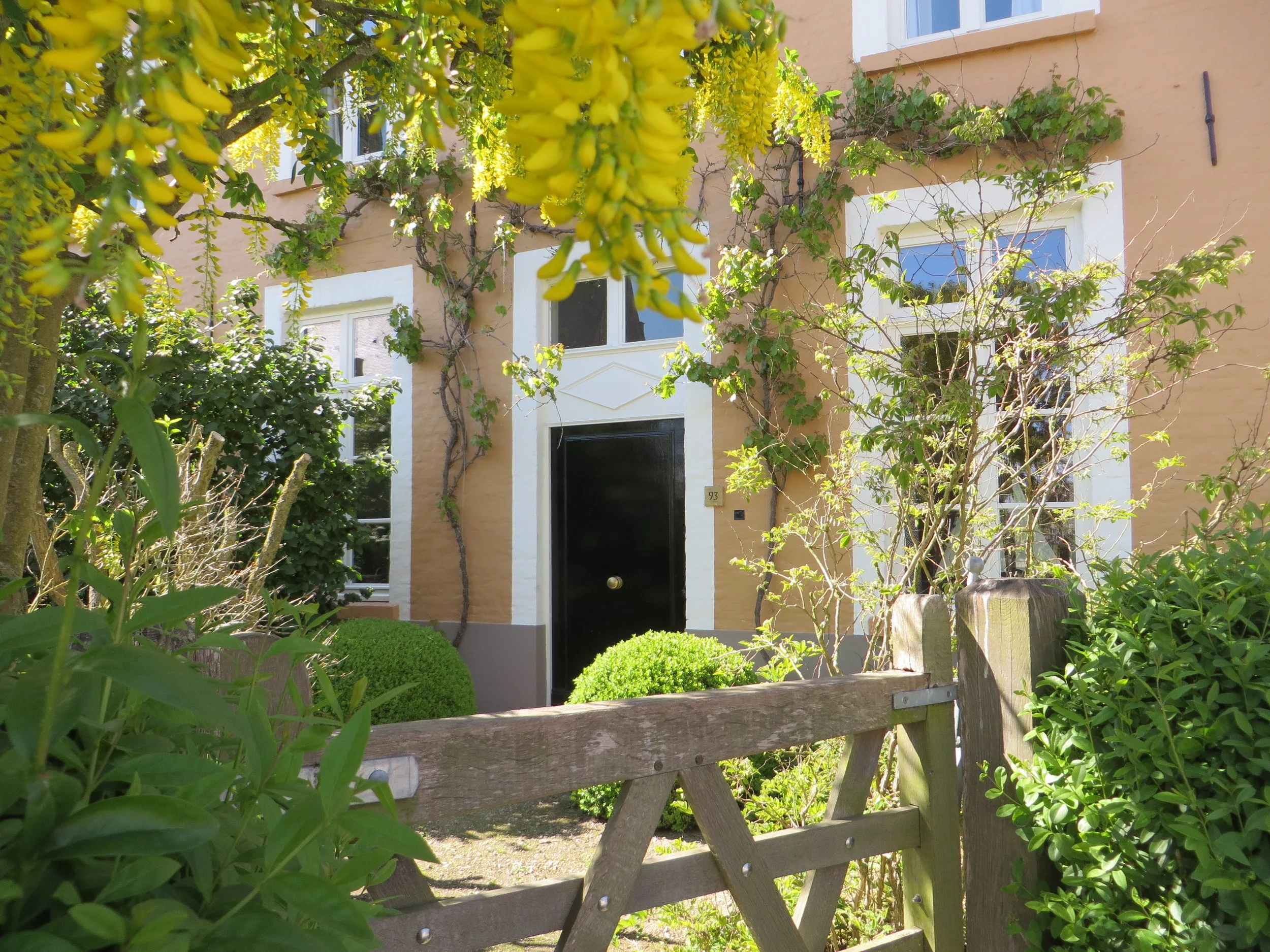 An image of the Cultural Center.