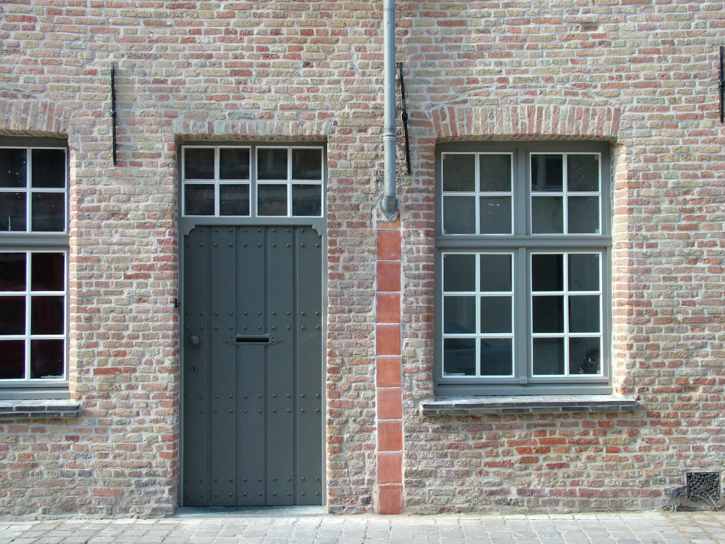 An image of the Cultural Center.