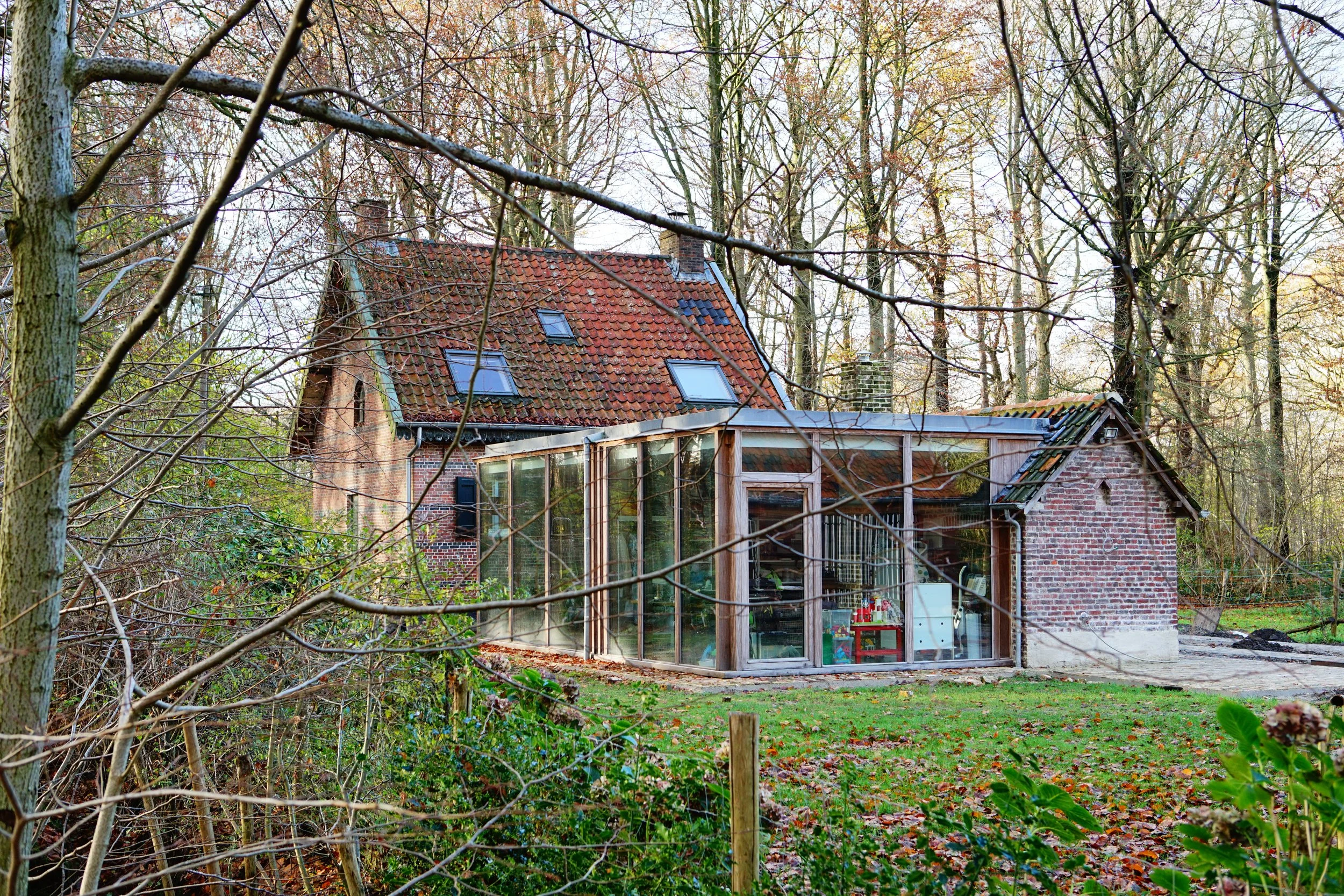 An image of the Cultural Center.