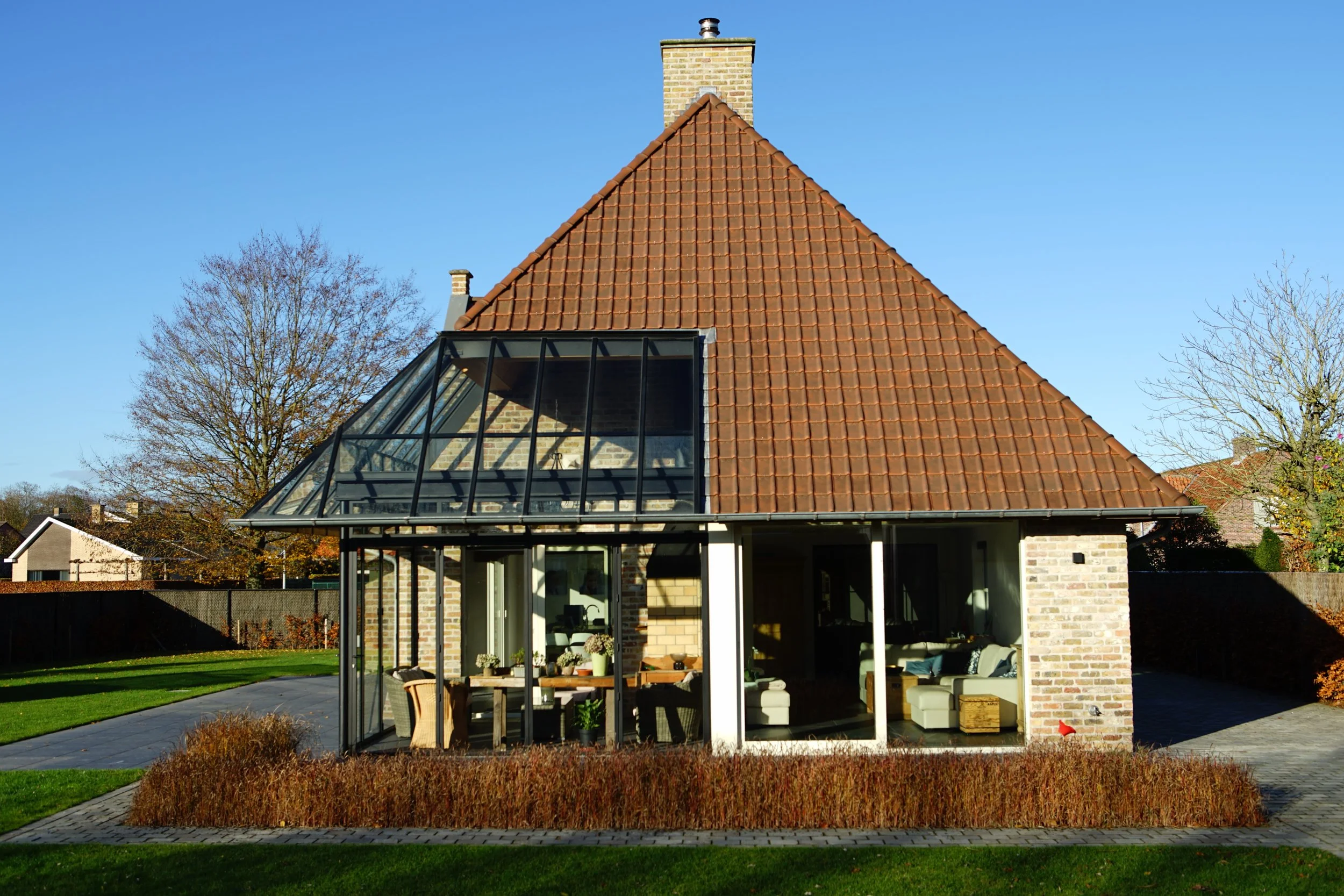 An image of the Cultural Center.