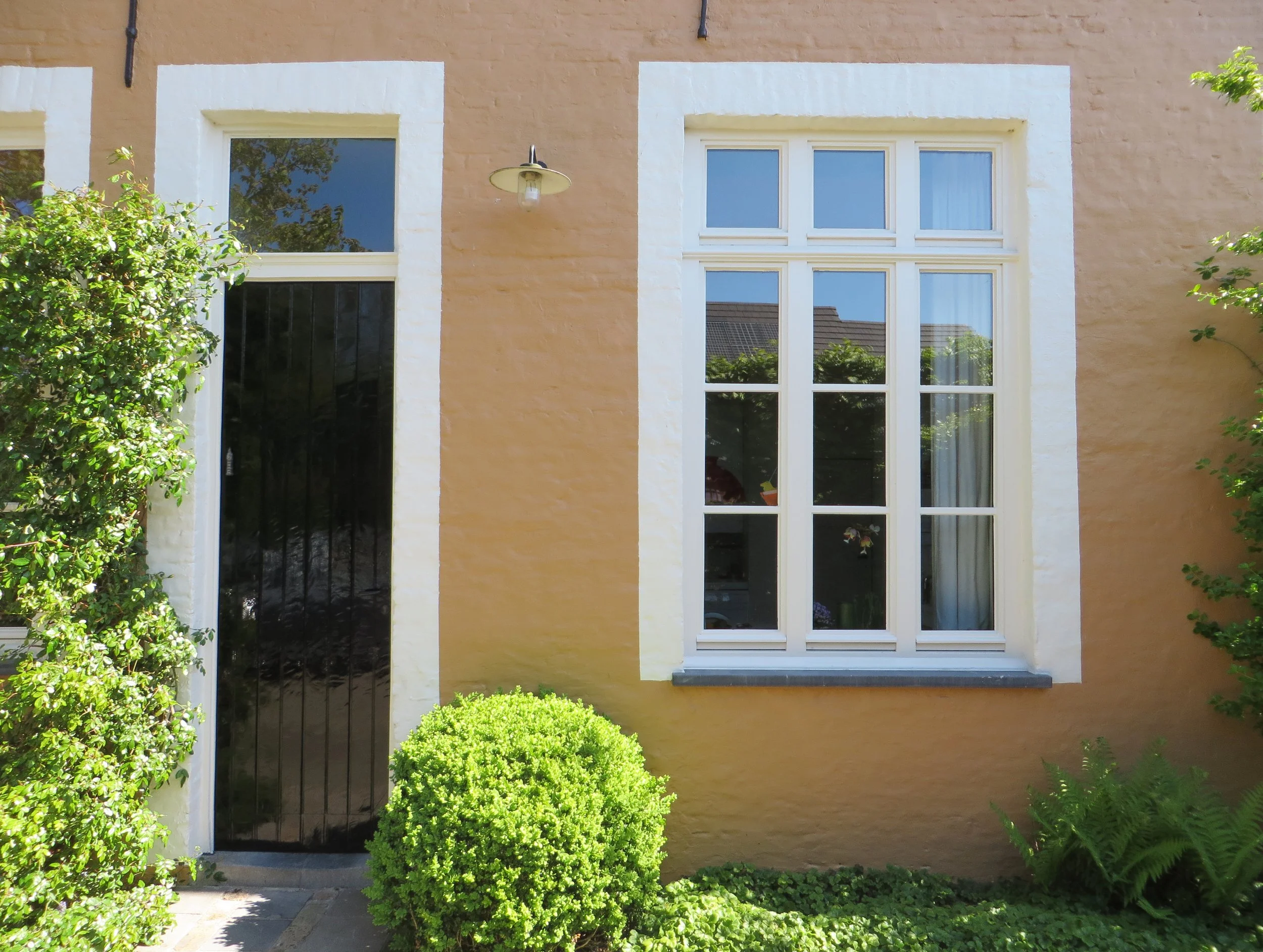 An image of the Cultural Center.