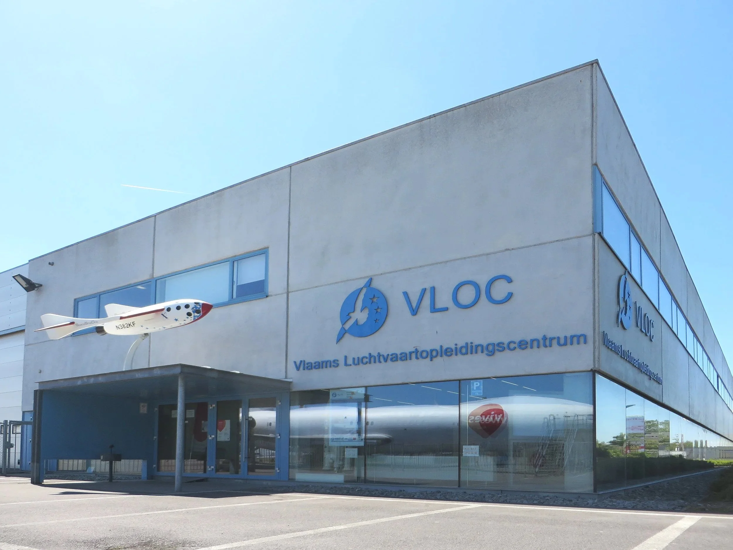 An image of the Cultural Center.