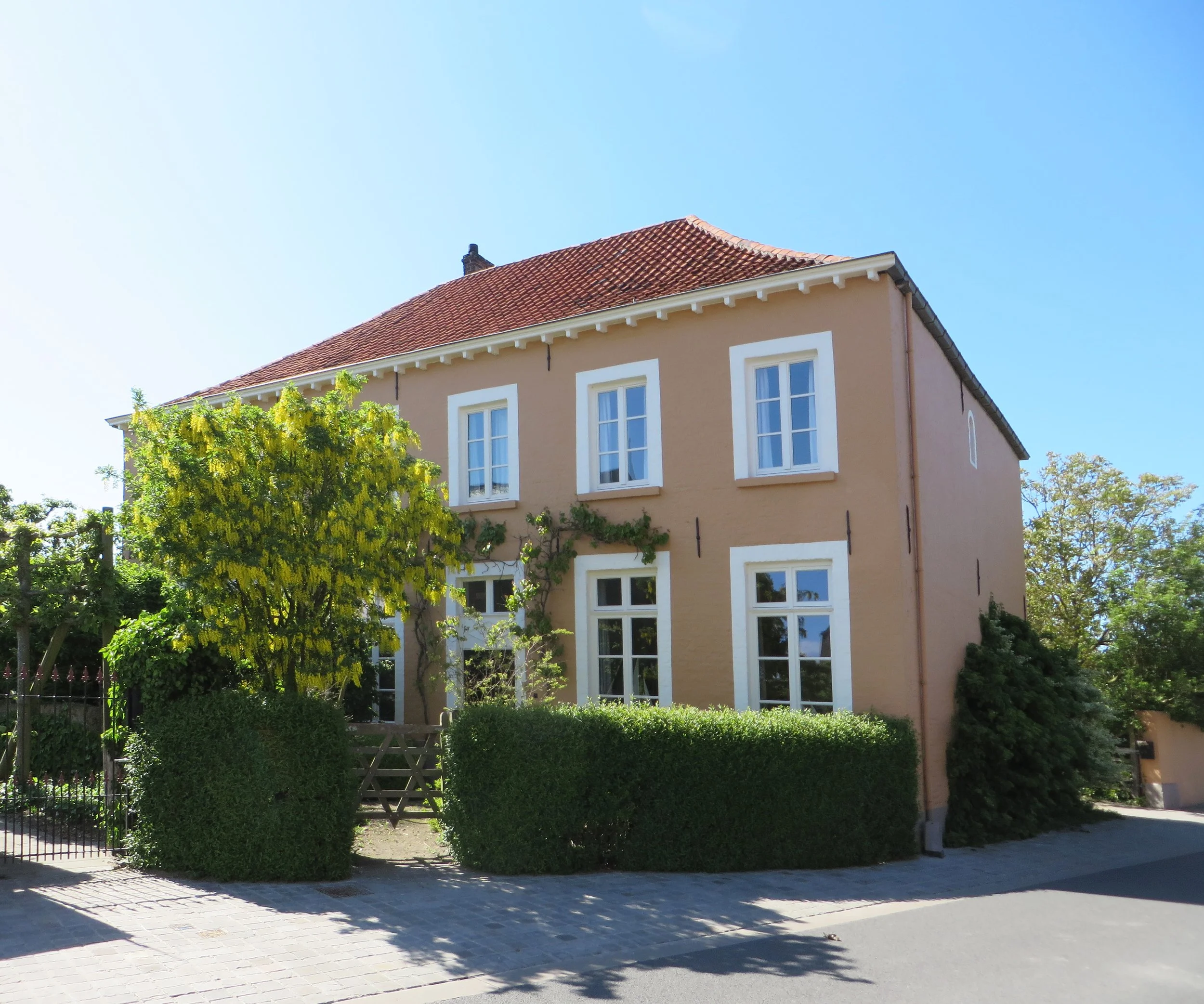 An image of the Cultural Center.