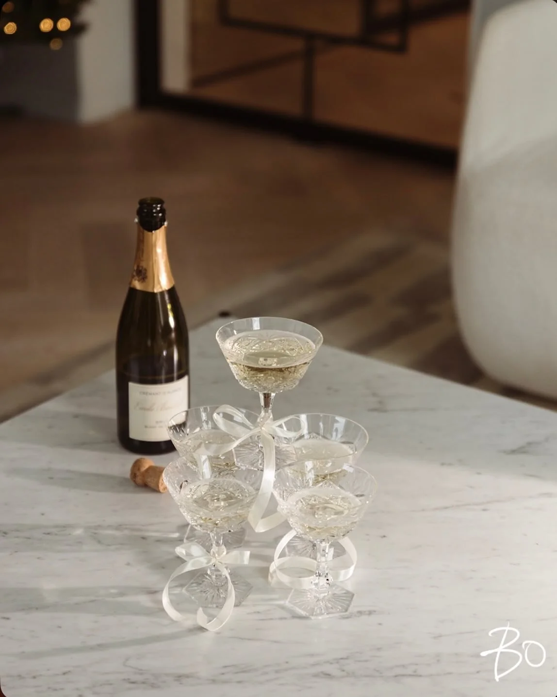 2025 viimeinen p&auml;iv&auml; p&auml;&auml;ttyy jalkatreeniin, avantouintiin, aurinkoon, kiinteist&ouml;n kauppakirjaan, teinin raketteihin ja yst&auml;vien kanssa juhlimiseen. 🥂✨

2025, olit opettavainen ja muistutit omien arvojen mukaan el&auml;m