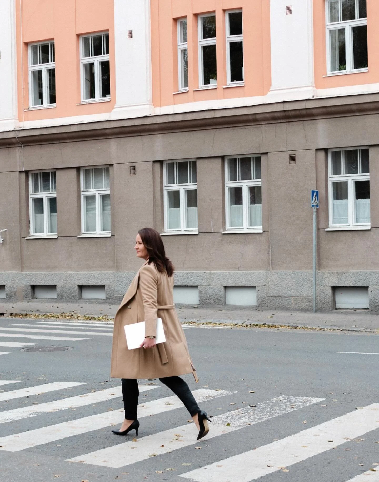 Kaupanvahvistaja Kuopiossa. ✒️

Toimin my&ouml;s maanmittauslaitoksen m&auml;&auml;r&auml;&auml;m&auml;n&auml; julkisena kaupanvahvistajana kiinteist&ouml;kaupoissa Kuopion alueella. Neuvon sinua samalla k&auml;yt&auml;nn&ouml;n asioissa. 

Kysy minu