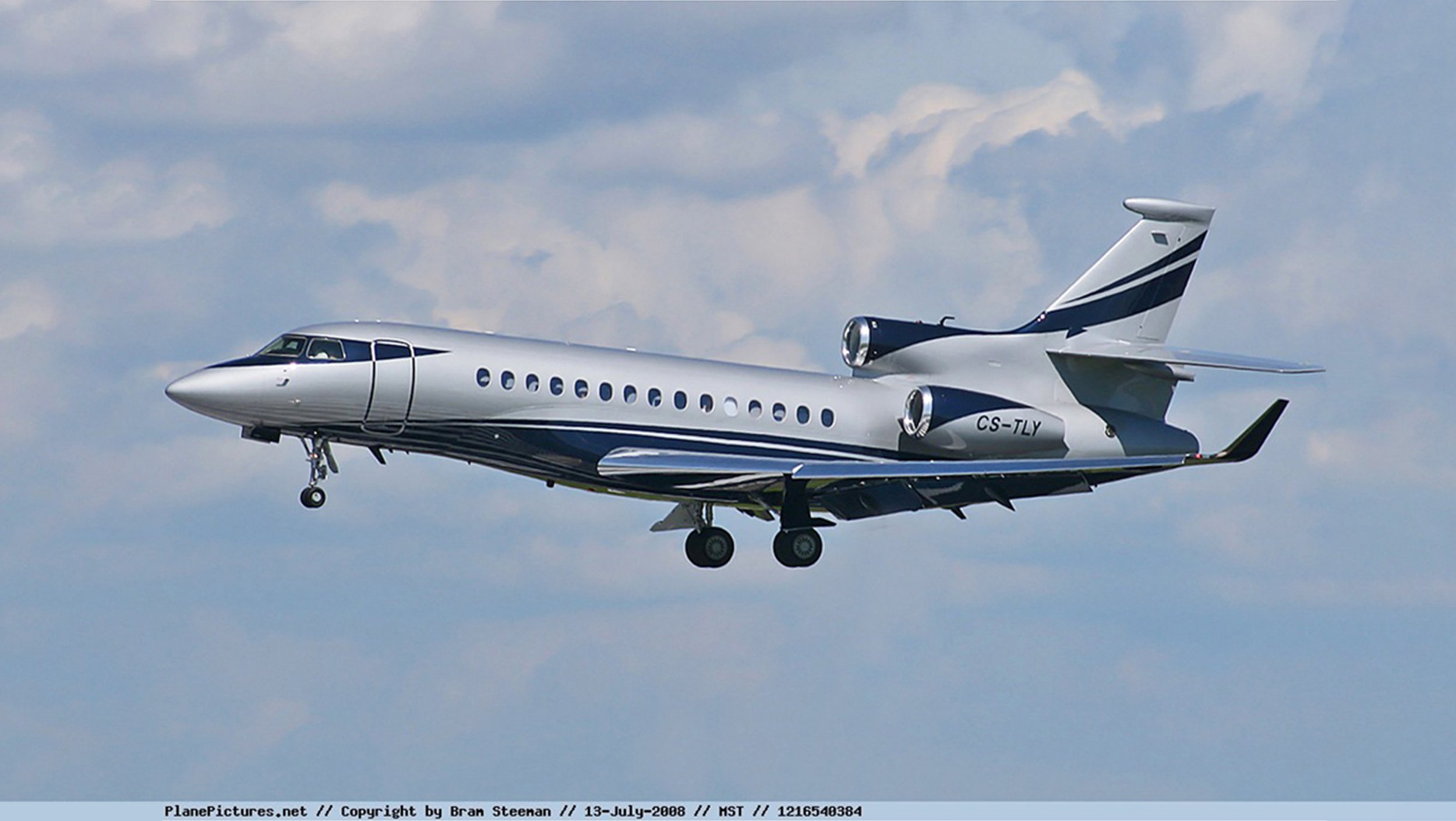 Aviation_exterior.jpg