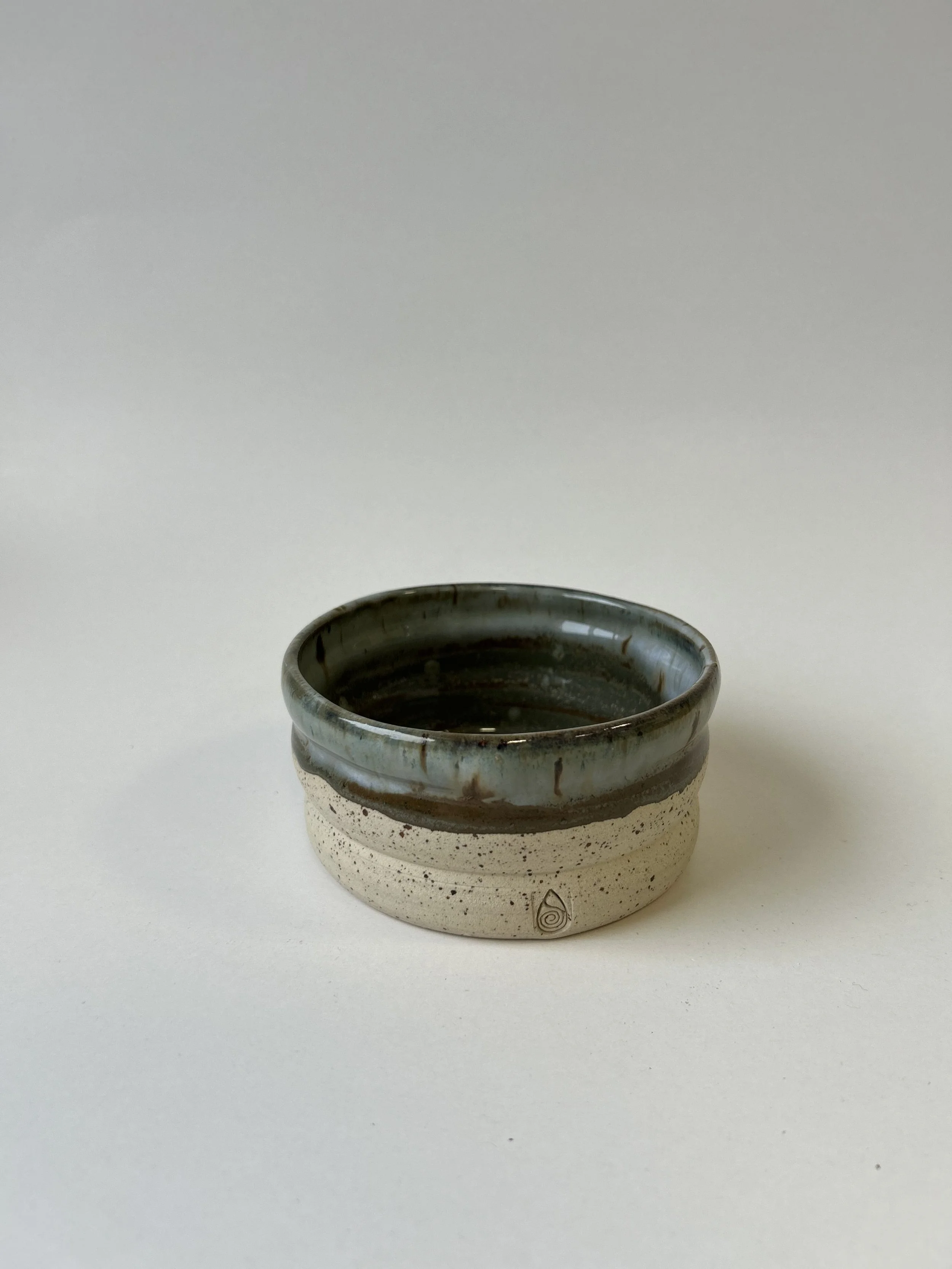 wave cappuccino | forest green