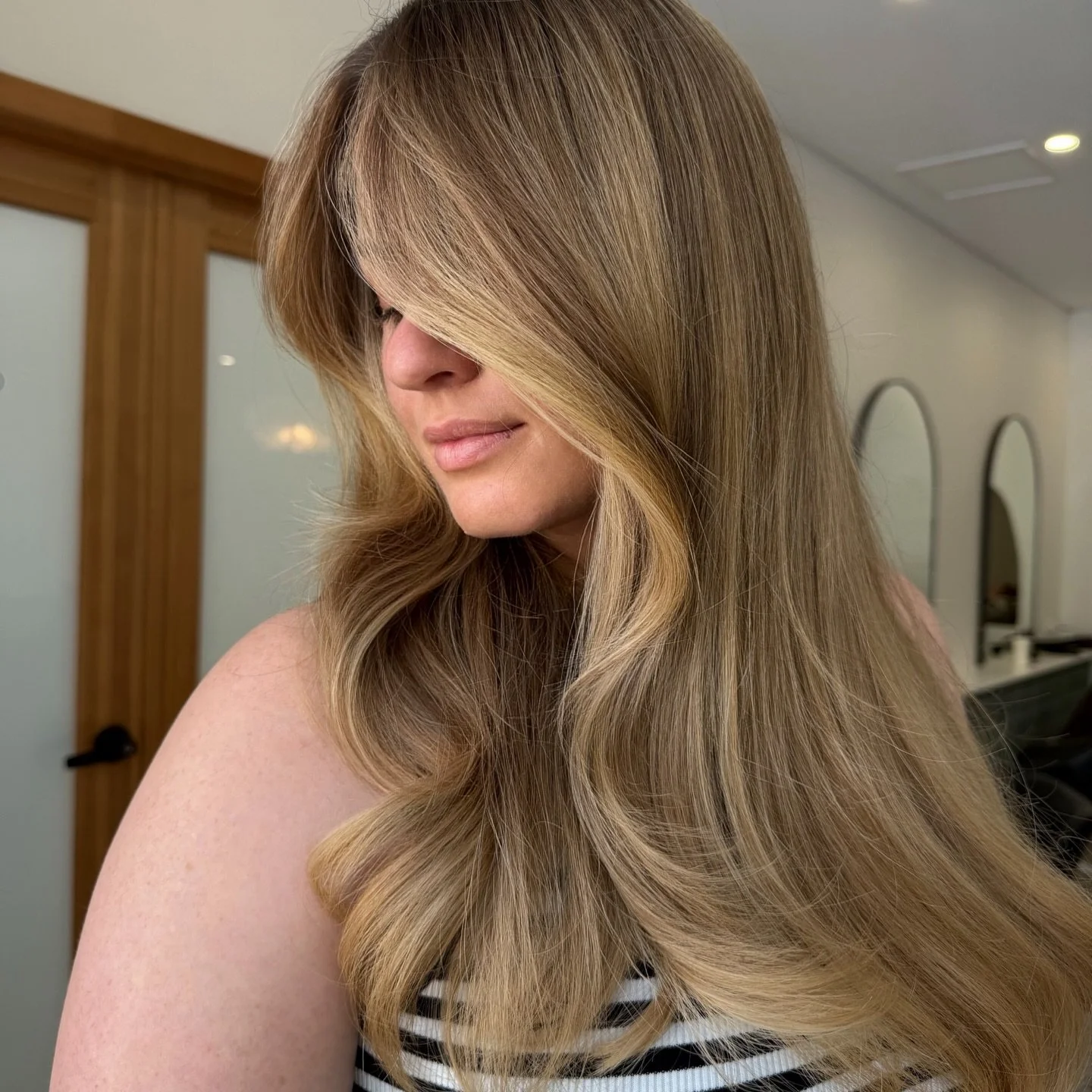 Bright blonde, reworked into something softer.

More depth through the root, seamless ribbons of light through the ends&hellip; finished in that clean, expensive bronde we love 🪩

If your blonde is feeling too flat or grown out, this is your reset.
