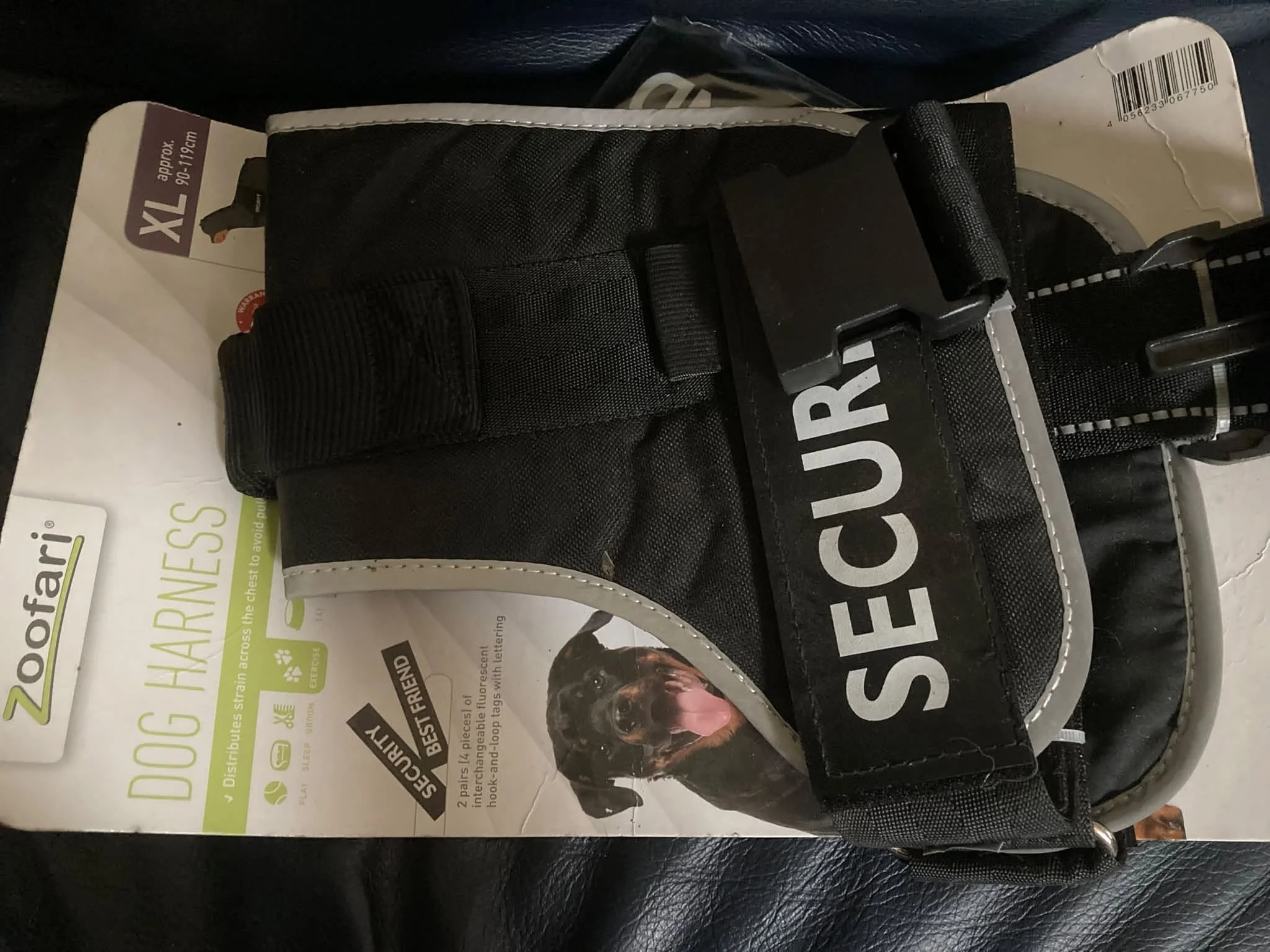 Extra large, brand-new never used harness Zoofari.jpg