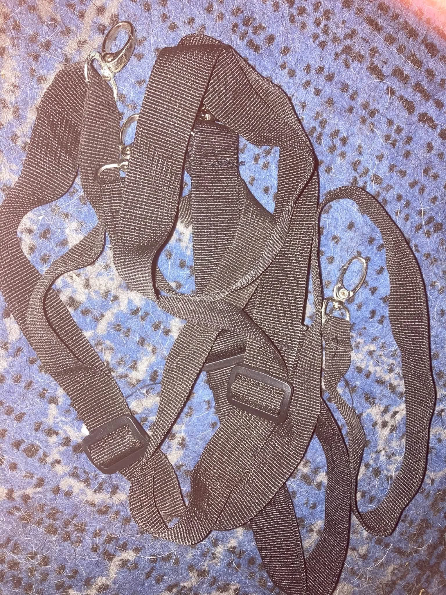 car hammock side clip.jpg
