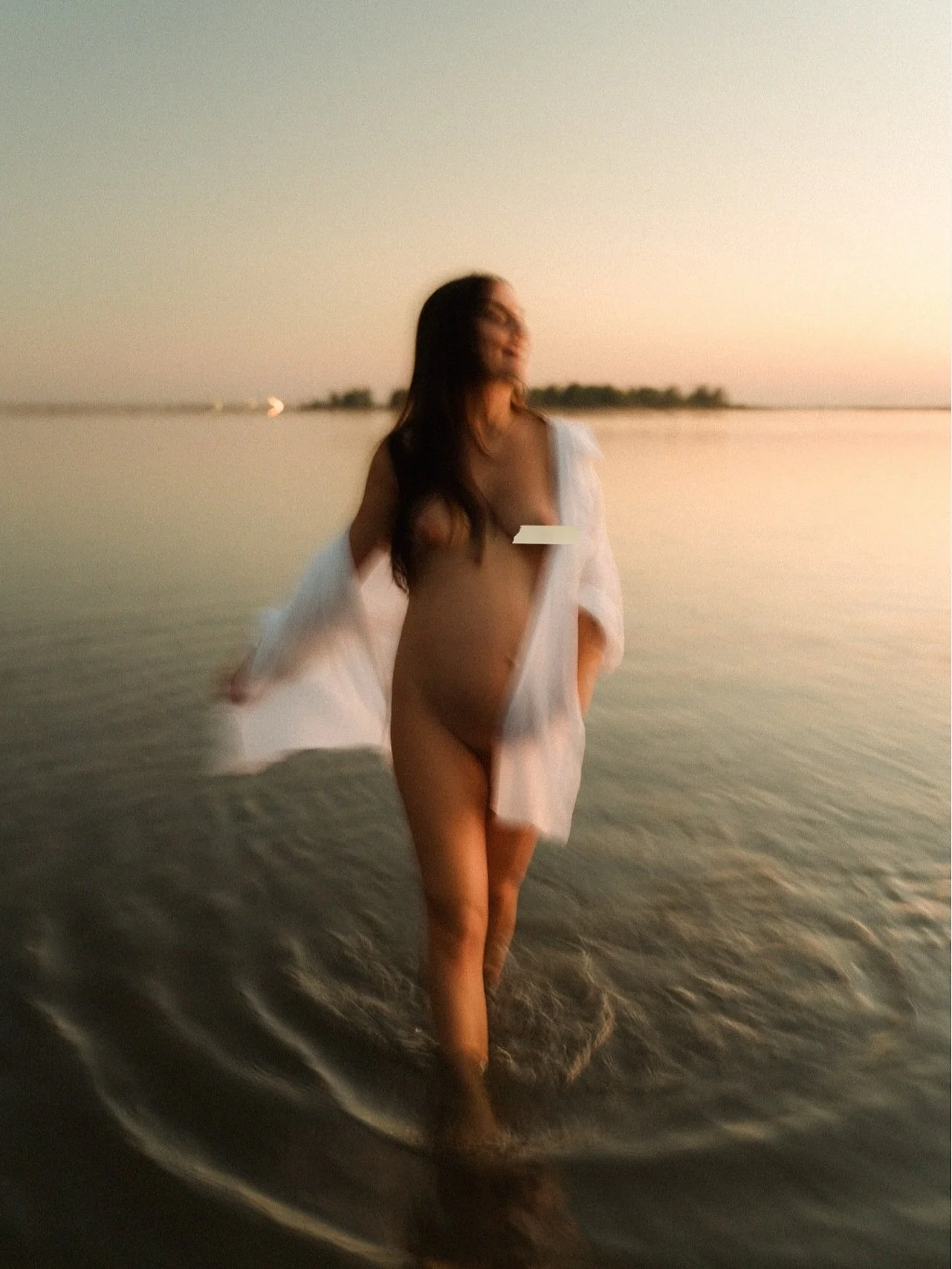 Cara mamma, sei unica e meriti di celebrare il tuo corpo e la tua trasformazione. ❤️

Il servizio fotografico di gravidanza pu&ograve; essere un momento per amarti un pochino di pi&ugrave;, io ti prometto che far&ograve; tutto il possibile per farti 