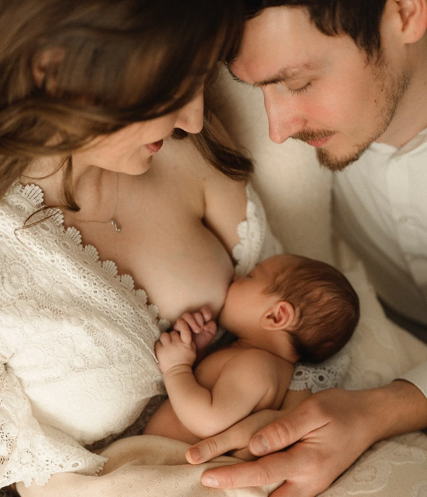 Non mi piacciono le cose forzate, ricerco sempre pi&ugrave; la realt&agrave;, l&rsquo;autenticit&agrave; del momento, e quella magia che nasce solo quando lasciamo che le cose accadano. ❤️

I don&rsquo;t like forced poses, I look for real moments, th