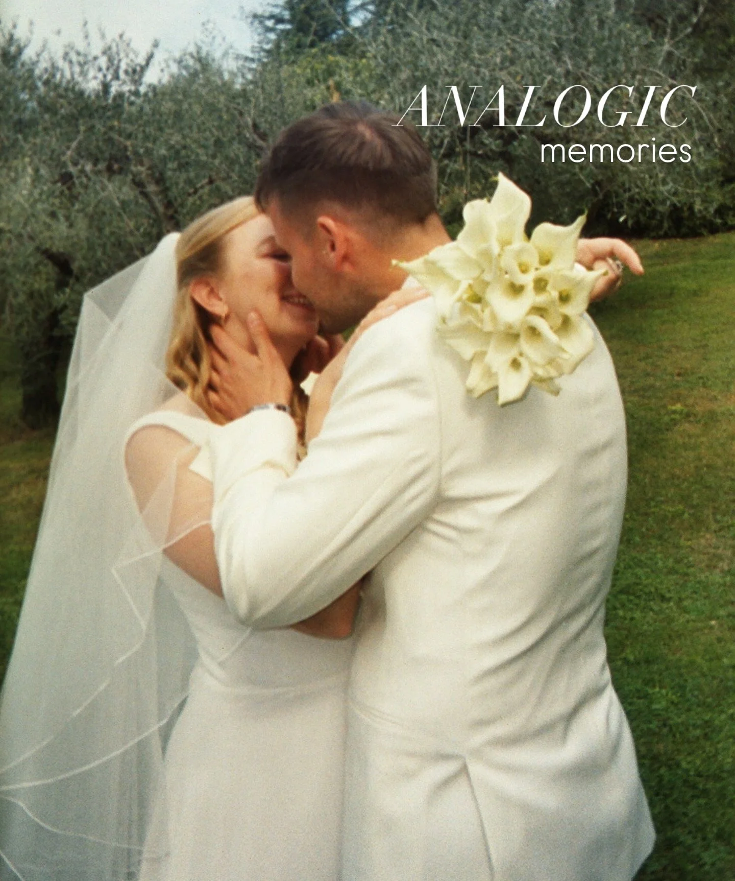 ANALOGIC MEMORIES 🎞️
By Silvia

So happy and gratefull that my feelings about wedding pictures is matching with a lot of you ❤️

Last availability for weddings 2026

www.silviaspiga.com

Location @cortepignoi 
Photo @silviaspigafotografa 
Video @lar