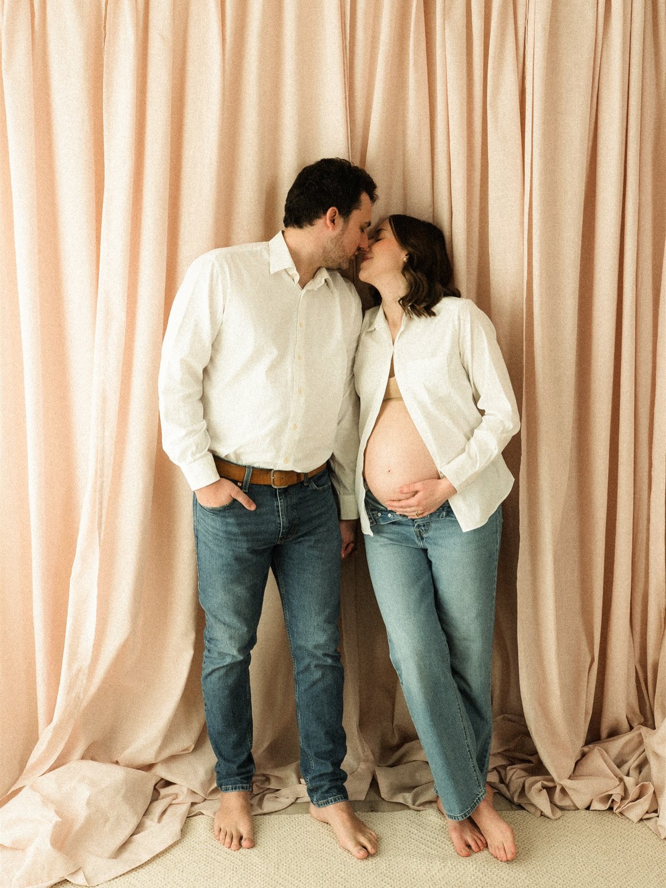 😵 Certo, il servizio fotografico con il pancione &egrave; un bene di lusso. Perch&eacute; a prescindere dello stile fotografico ha un certo valore. &Egrave; non &egrave; assolutamente un bene primario.

Io lo metterei nella lista di cose da fare ass