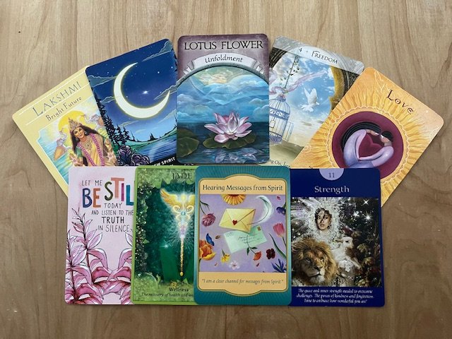 How to Read Oracle Cards