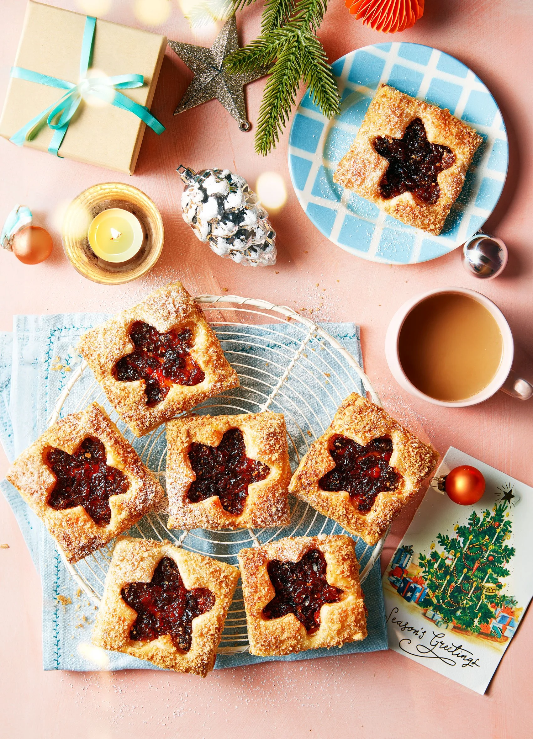 Mince-Pies,-Charlie-Lee.jpg