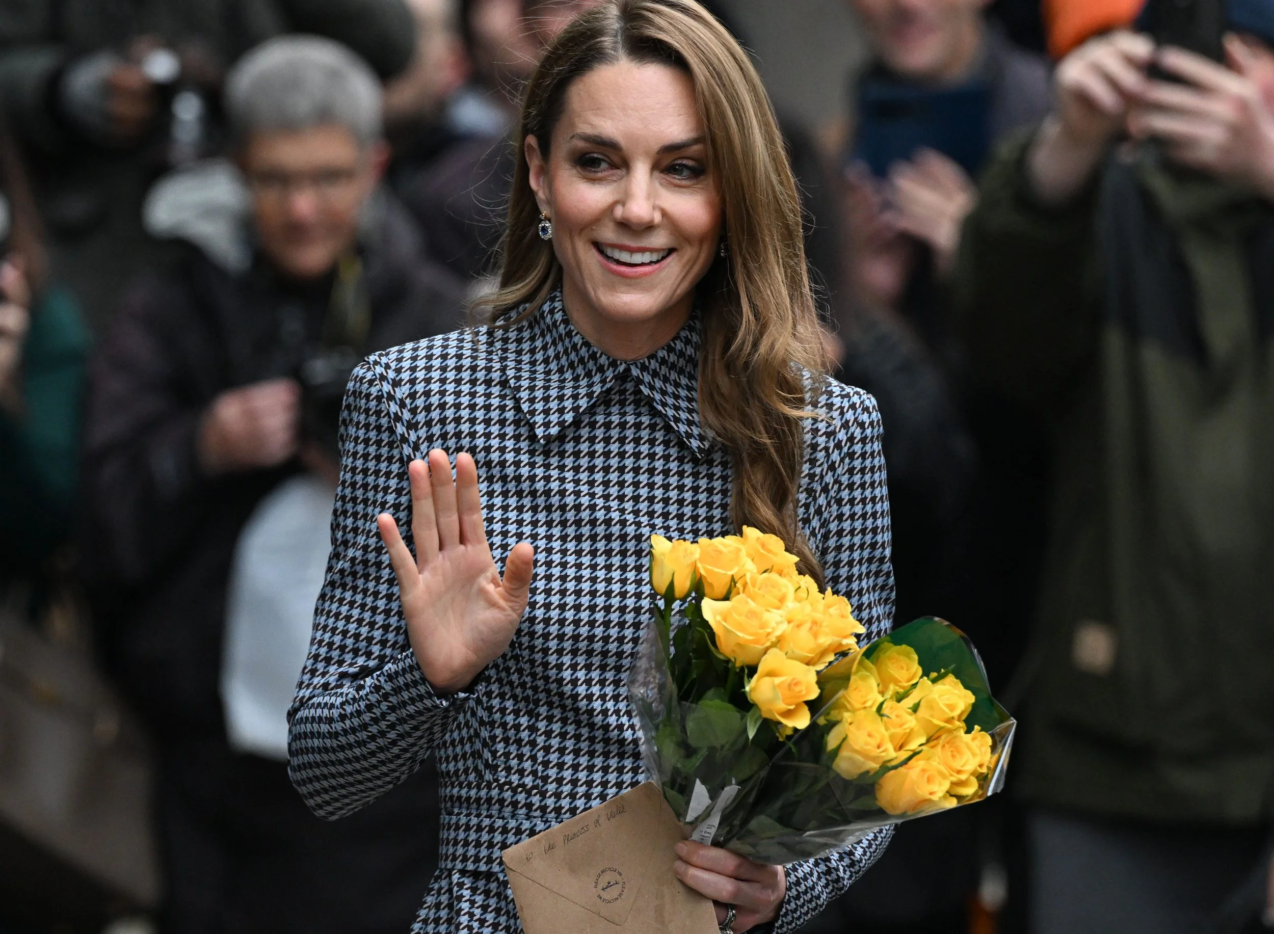 KATE MIDDLETON: AN IMPECCABLE APPEARANCE OF SOCIAL COMMITMENT AND ELEGANCE