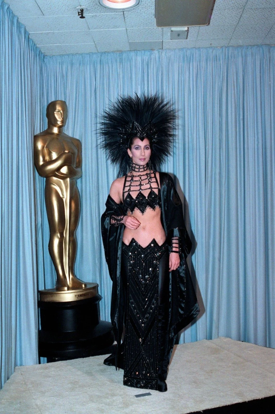 CHER IN BOB MACKIE (1986)