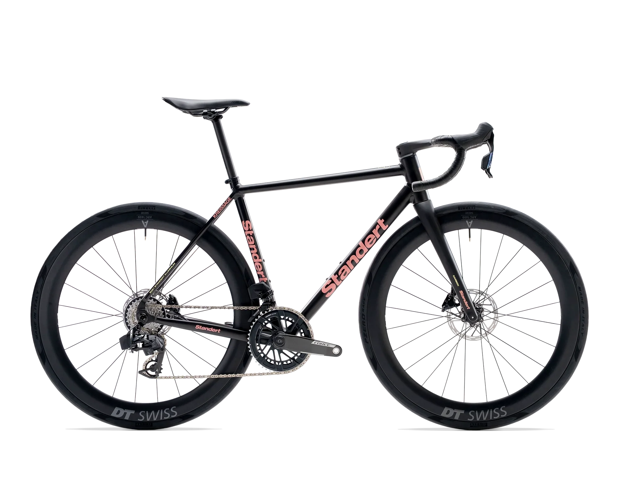 All-round road bike prepared for rental rides in Mallorca