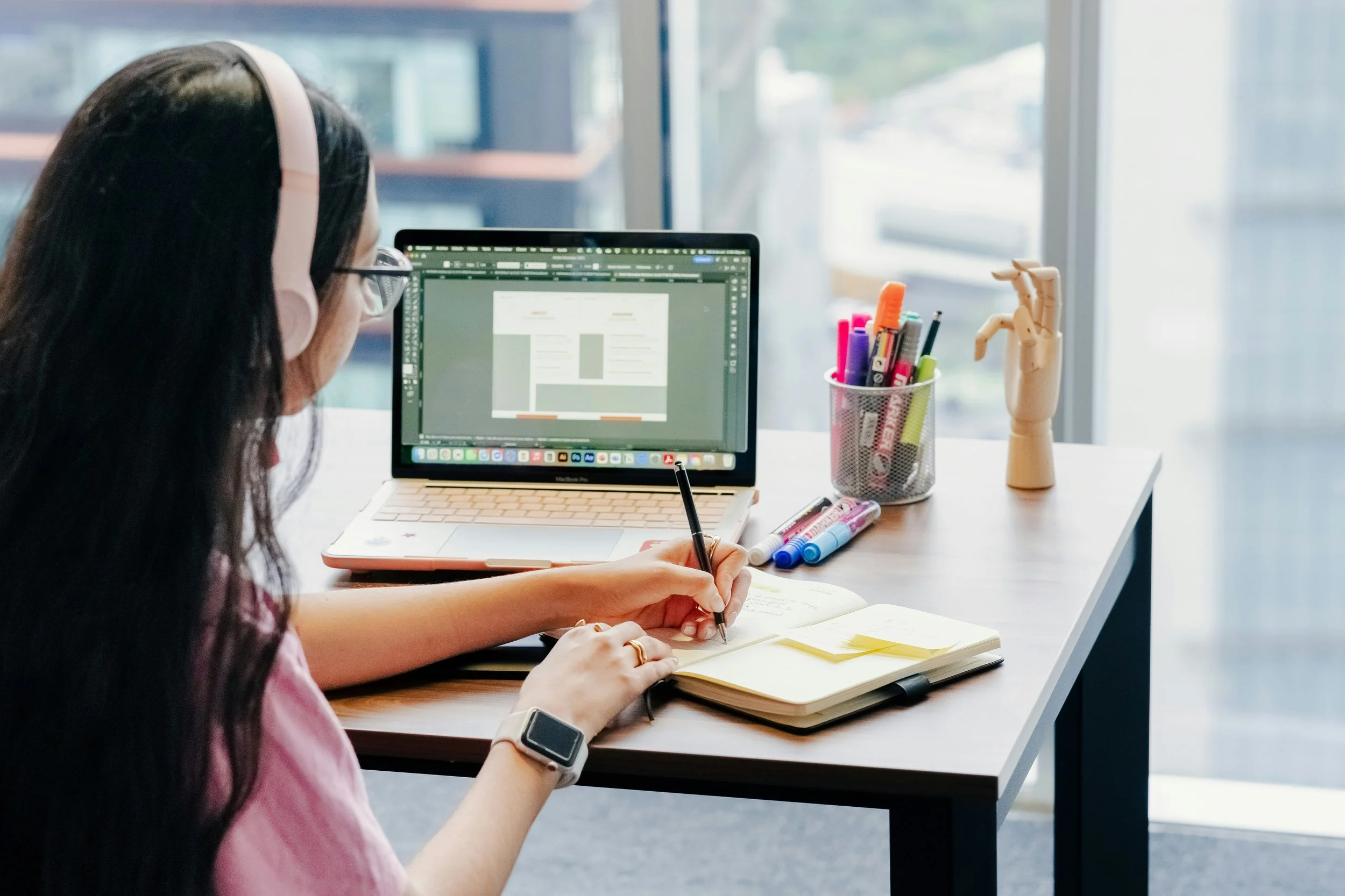 Teenager girl studying