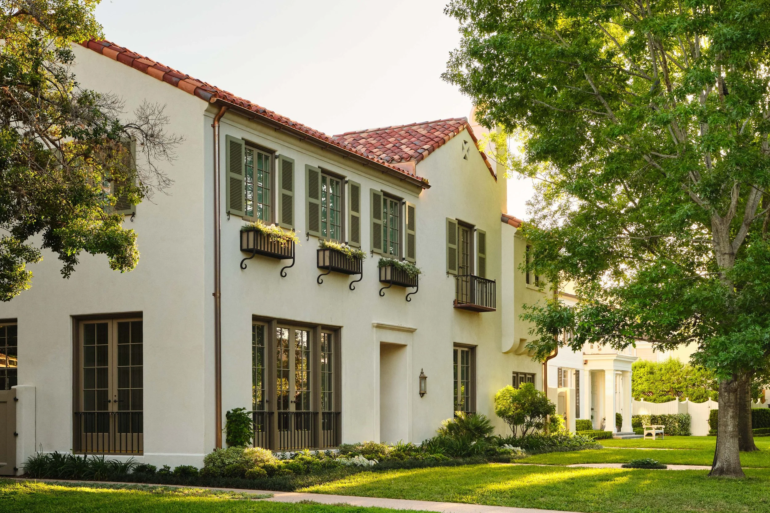 River Oaks Spanish Revival Inspired House<span>Discover the Project</span> (Category) (Residences)
