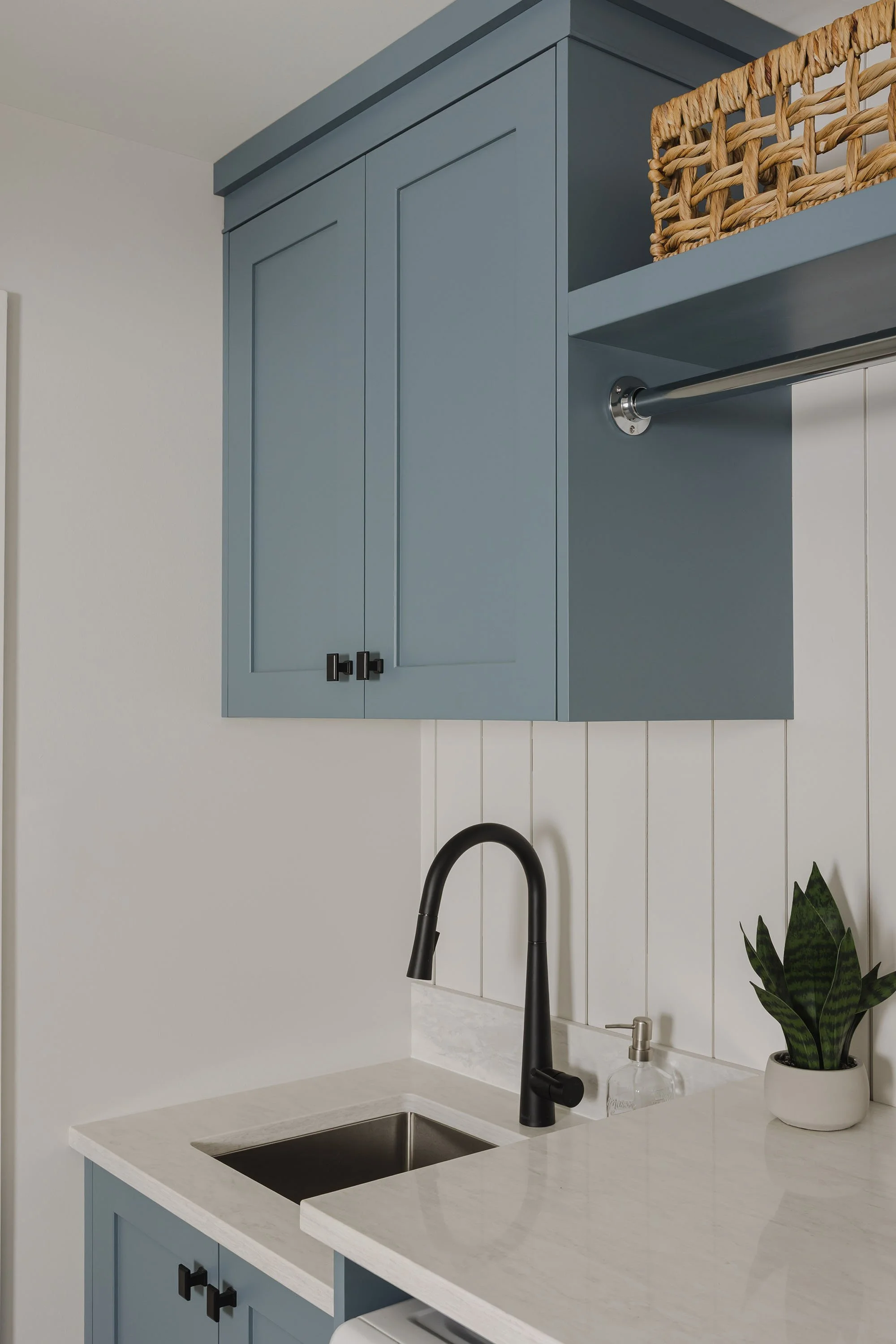 ottawa-interior-designer-laundry-room-mudroom-3.jpg