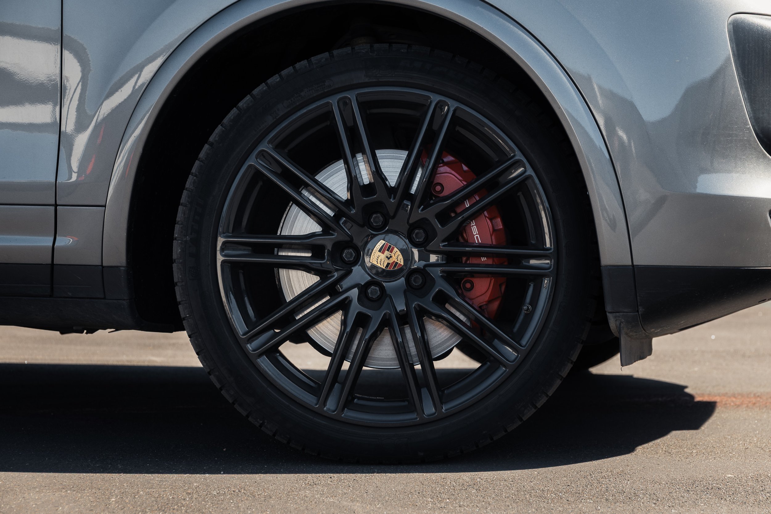 260330_Cayenne_turbo-16.jpg