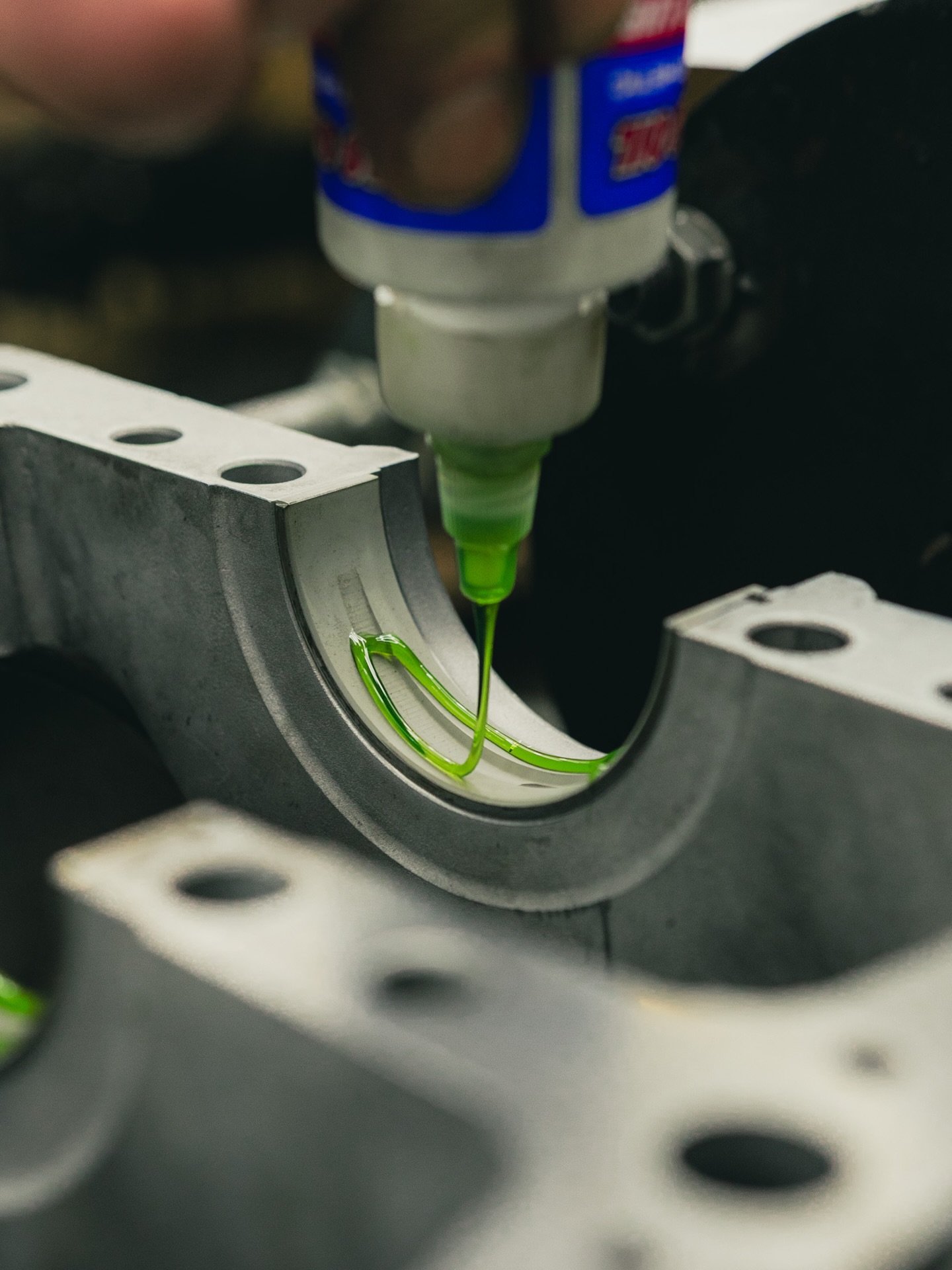 Remontage moteur RS4 V8.
M&eacute;canique.
Pr&eacute;cision.
.
.
.
.
.
.
.
#AudiRS4 #RS4 #V8 #AudiSport #EngineBuild MotorRebuild Mecanique Atelier WorkshopLife GermanCars Performance CarCulture AutoPassion