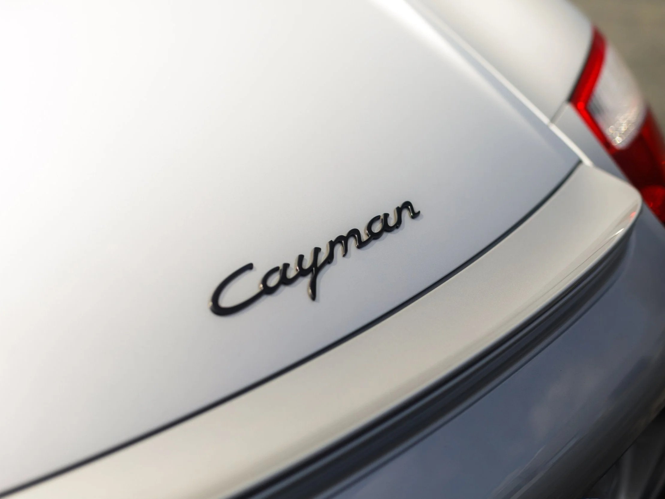 Porsche Cayman vue 2